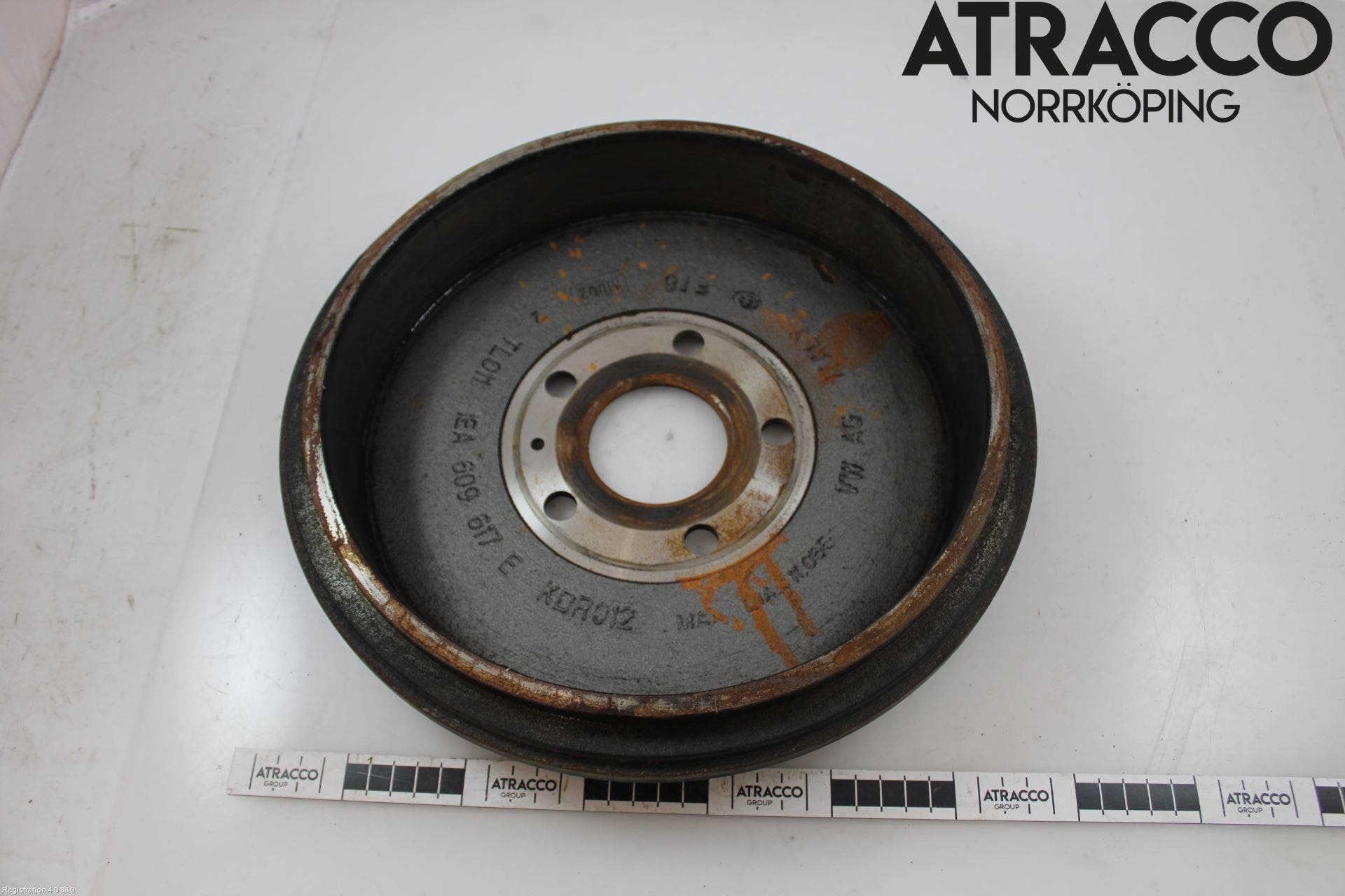 Audi Q4 E-TRON FZ 22- Bromstrumma Bak