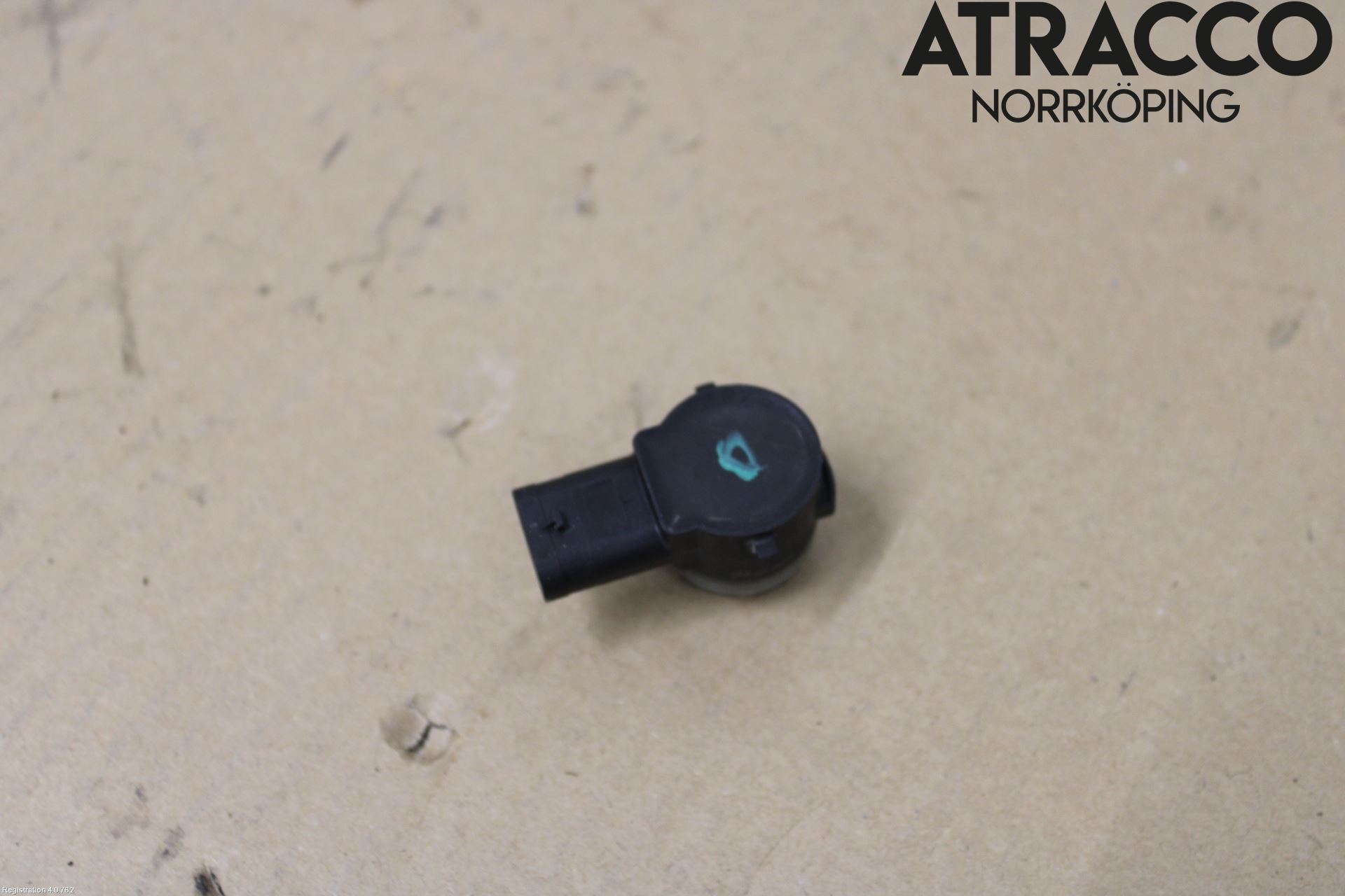 Audi A4/S4 B9 20- Parkeringshjälp Frontsensor