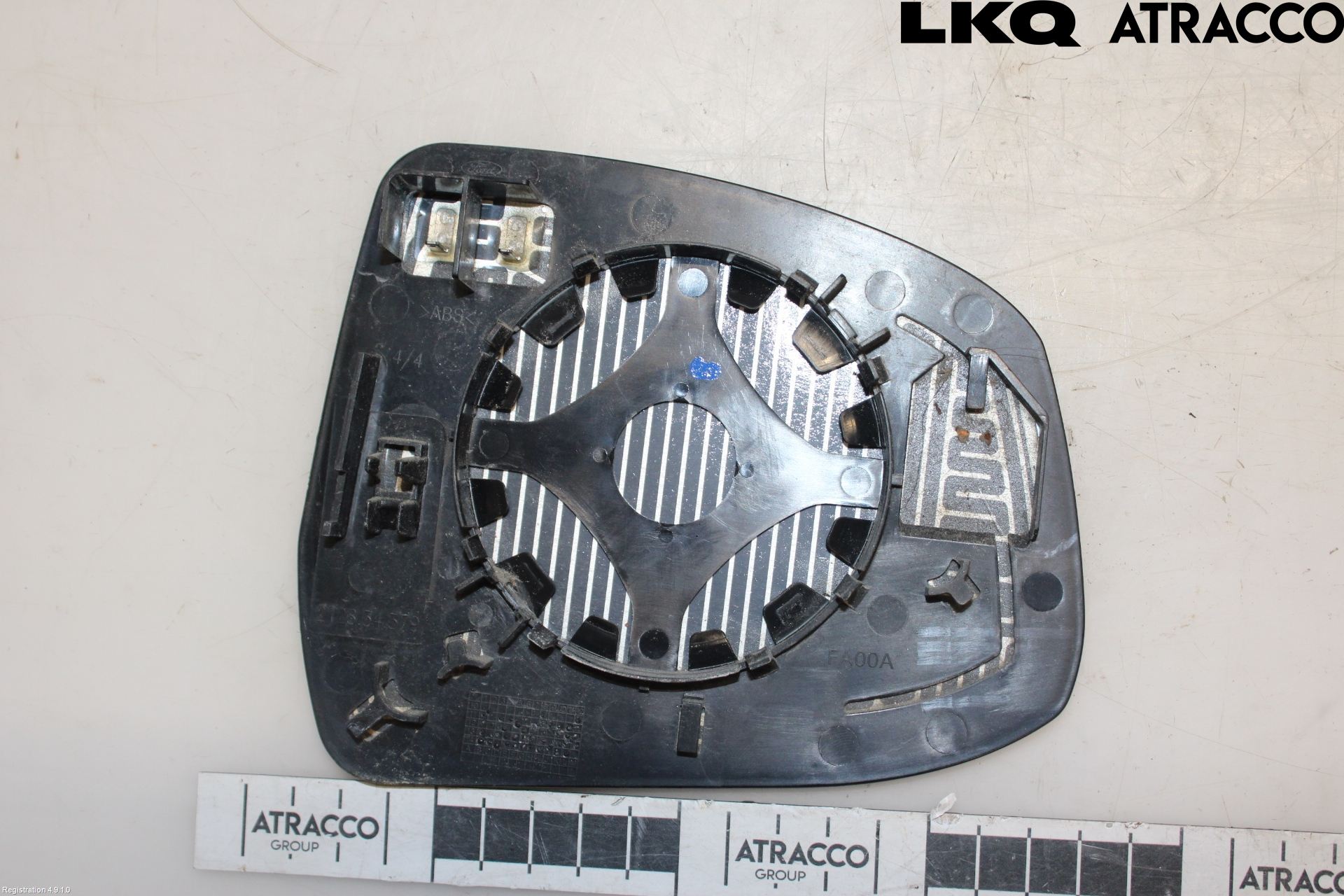 Ford FOCUS 15-18 Spegelglas Vä