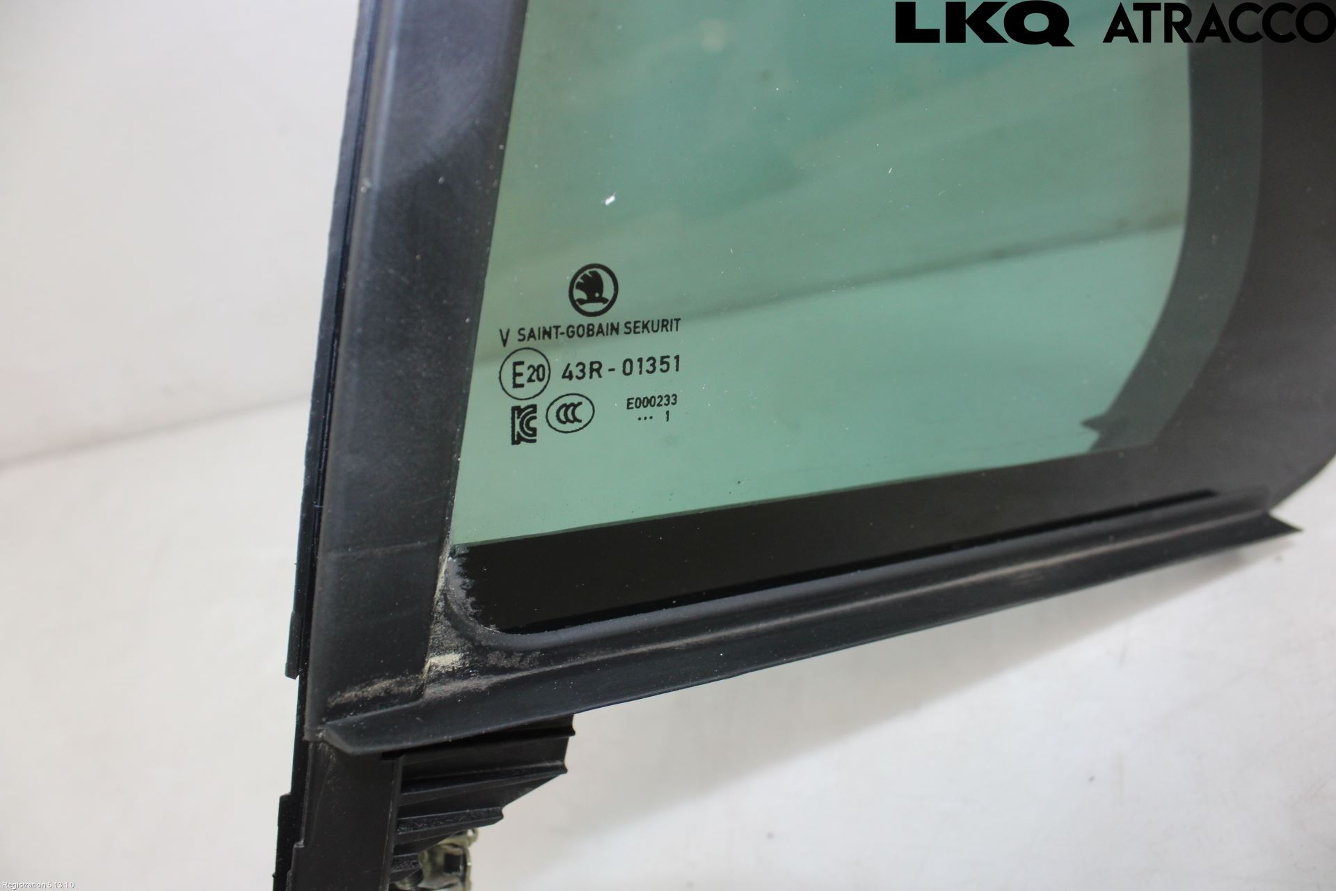 Skoda KAMIQ 20- Dörruta Bak Lilla Vä