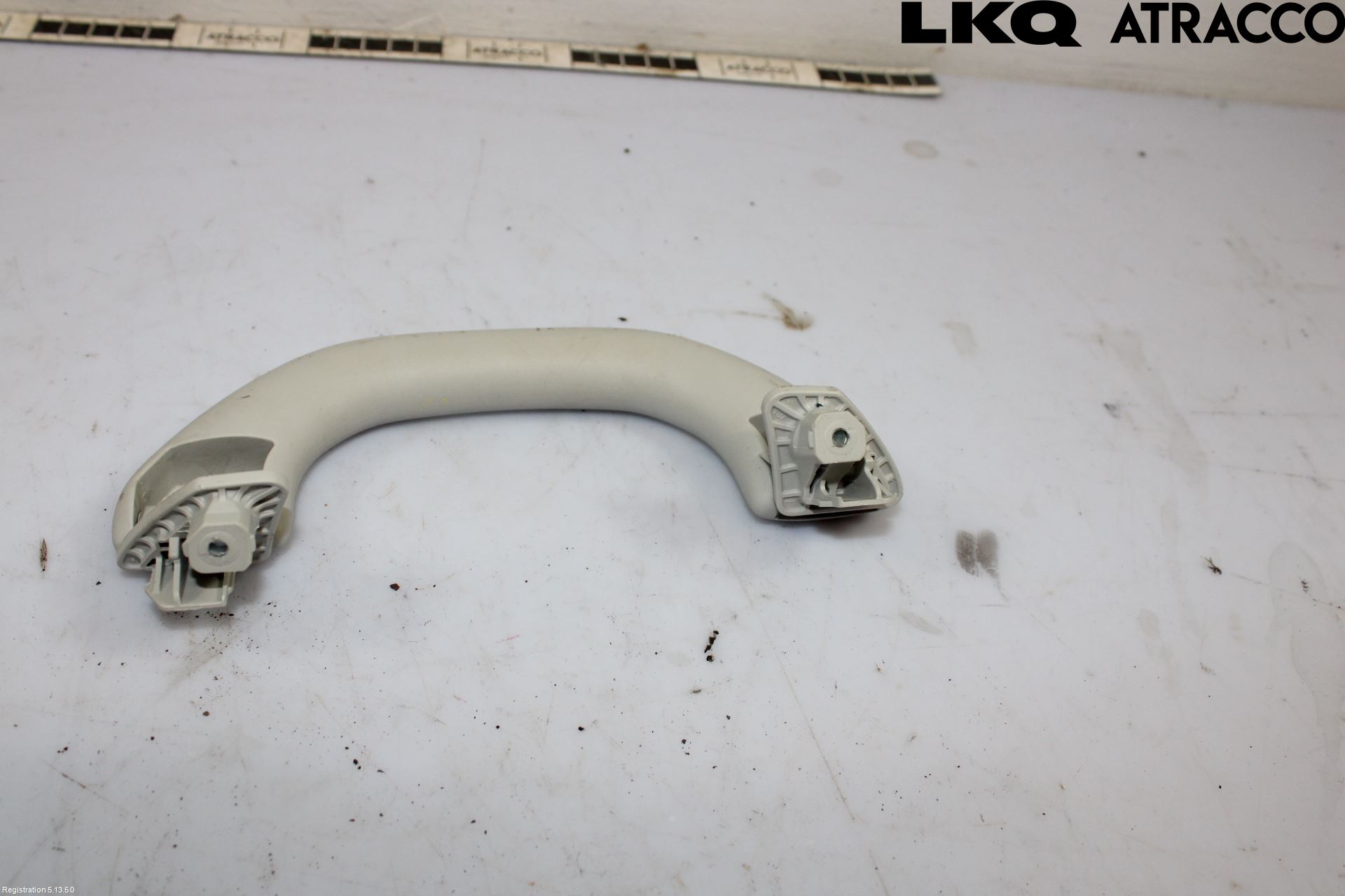 Volkswagen VW PASSAT 05-11 Kurvhandtag I Tak