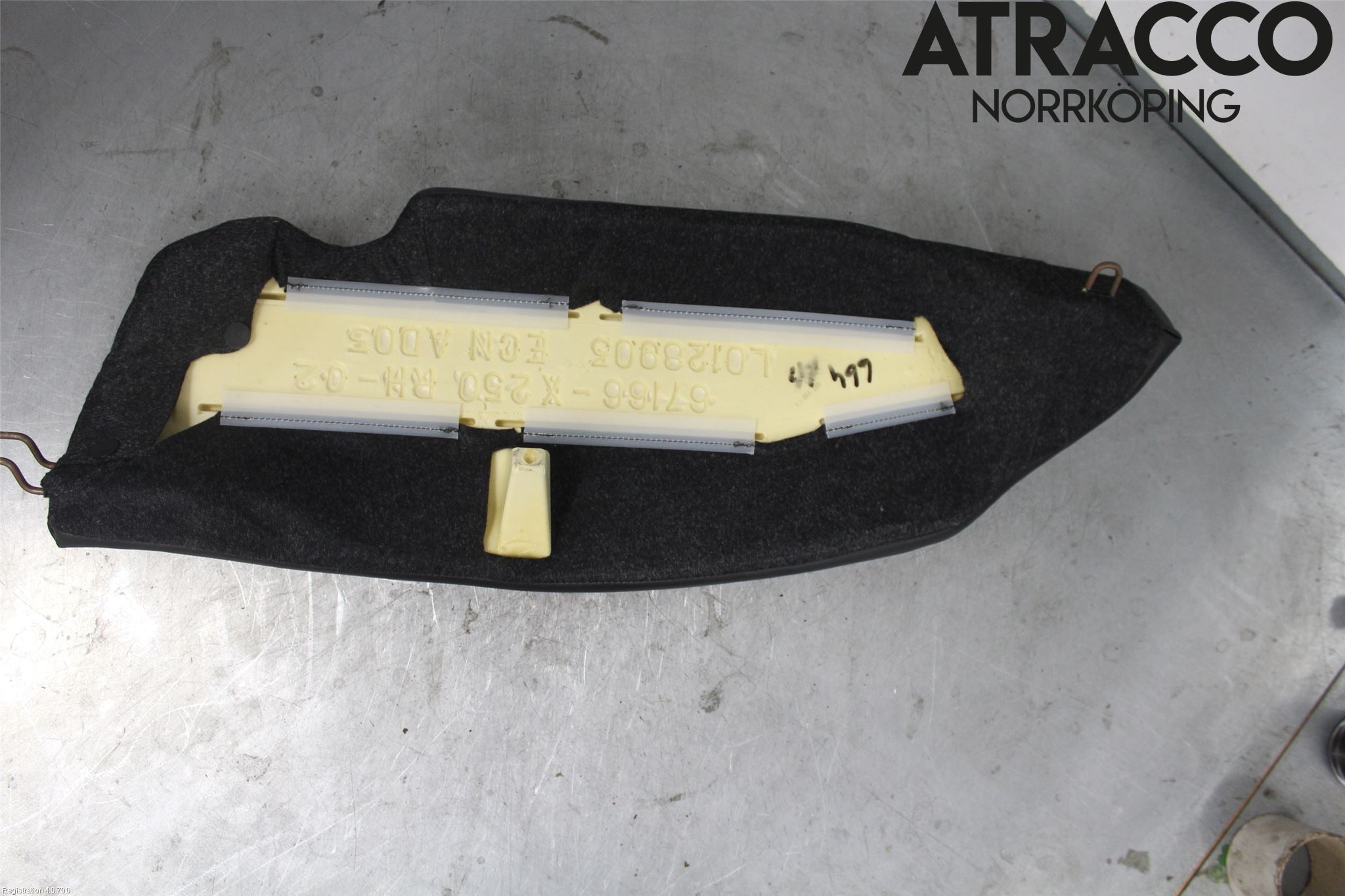 Jaguar XF 08-15 Inredning Ryggdyna Bak