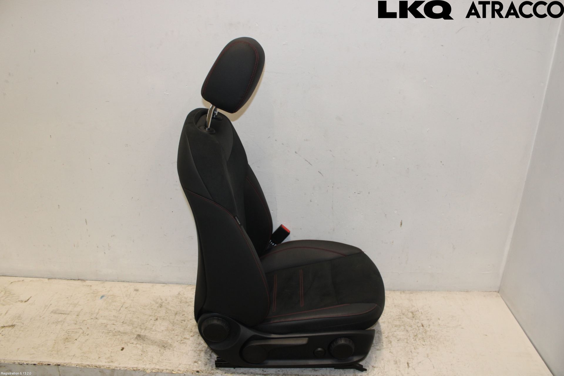 Mercedes-Benz MB EQB (X243) 22- Inredning Stol Fram Hö