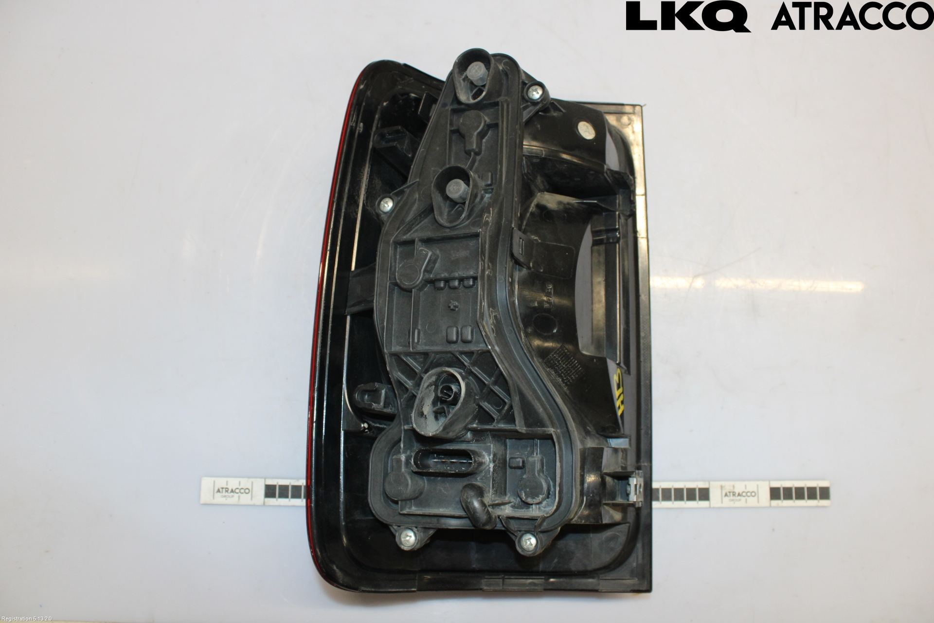 Volkswagen VW AMAROK 2H 10-22 Bakljus Höger