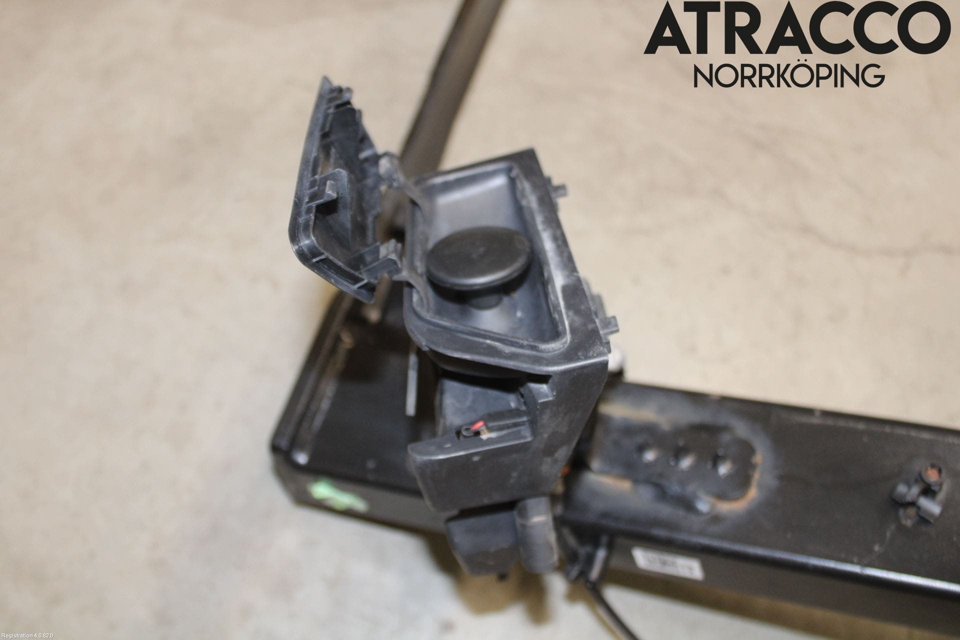 Volkswagen VW TIGUAN 07-16 Dragkrok