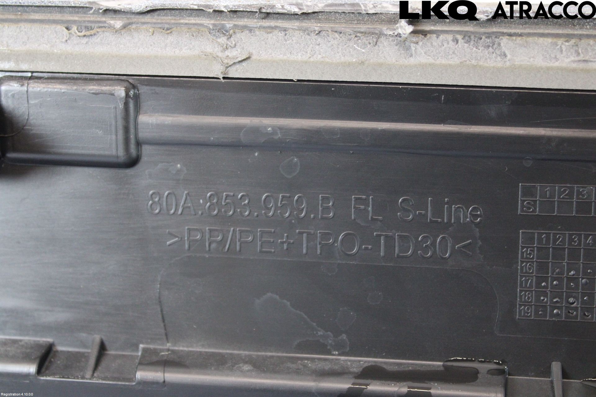 Audi Q5/SQ5 17- Dörr Dekorlist Fram Vä