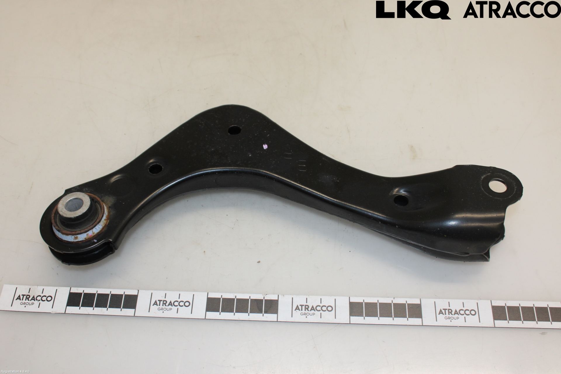 Lexus NX 340h/450h+ 21- Bärarm Bak Övre Höger