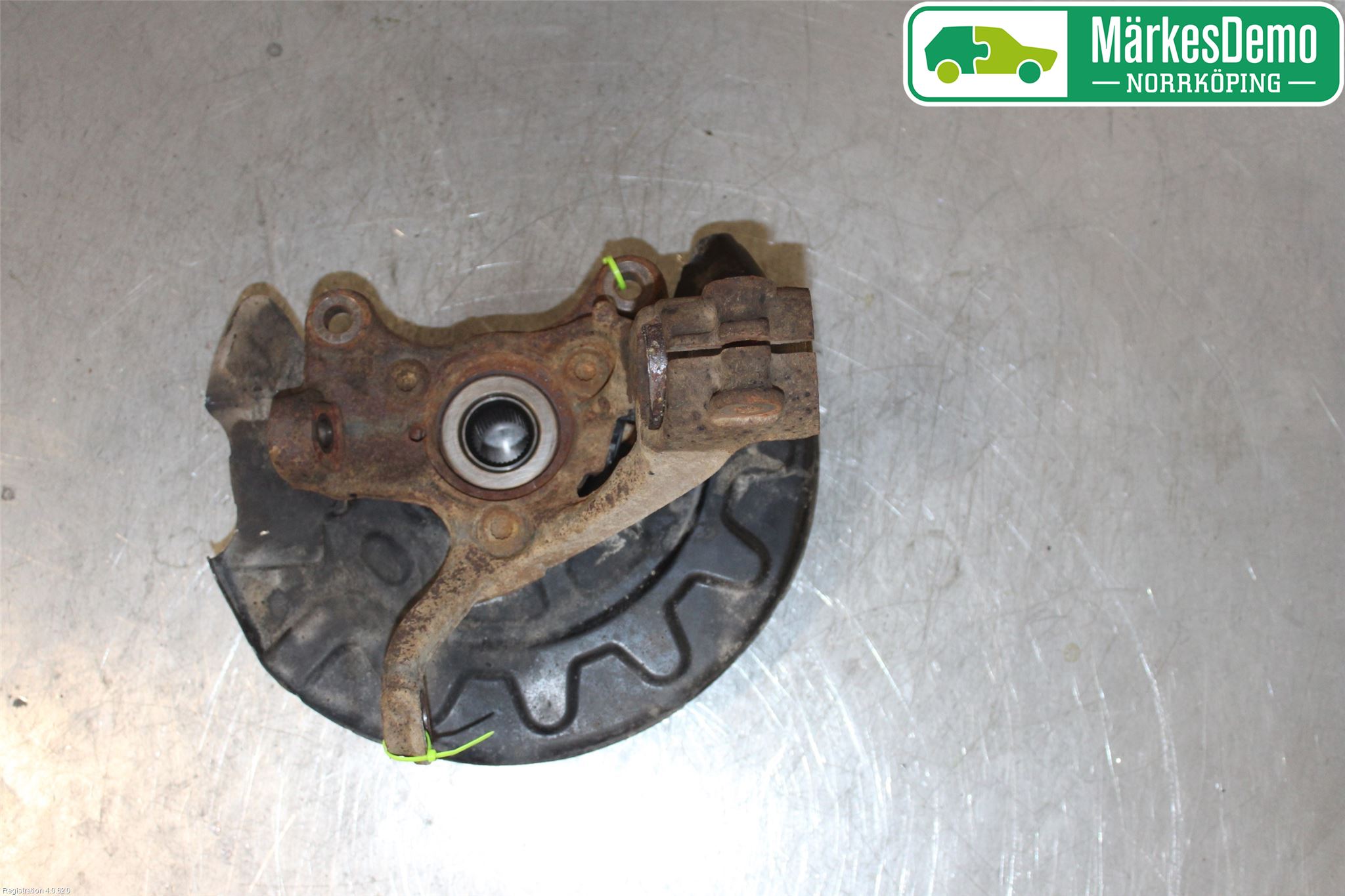Audi A3/S3 8V 13-20 Styrspindel Lagerhus Hö