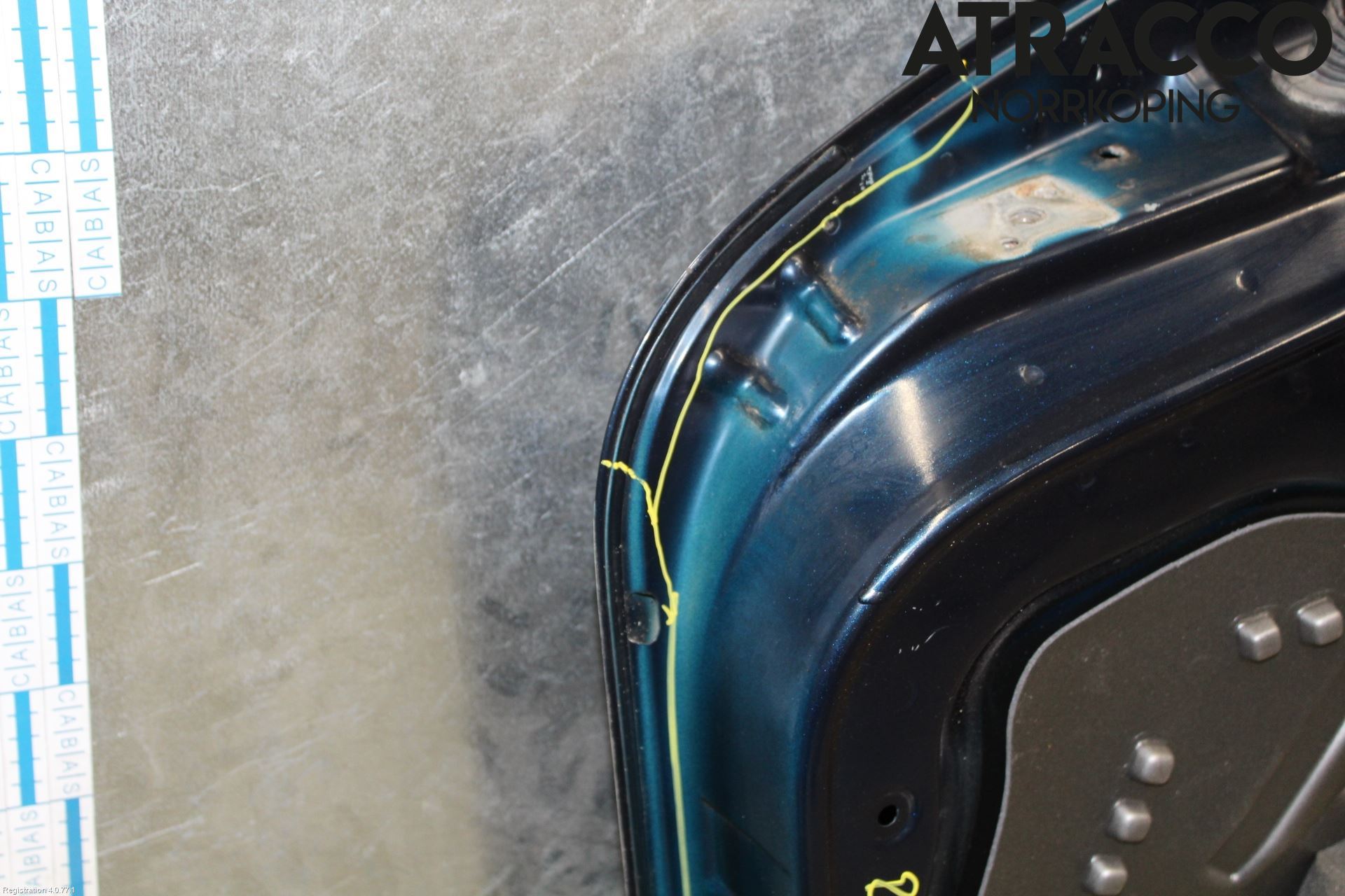 Peugeot 307     05-08 Dörr Fram Höger