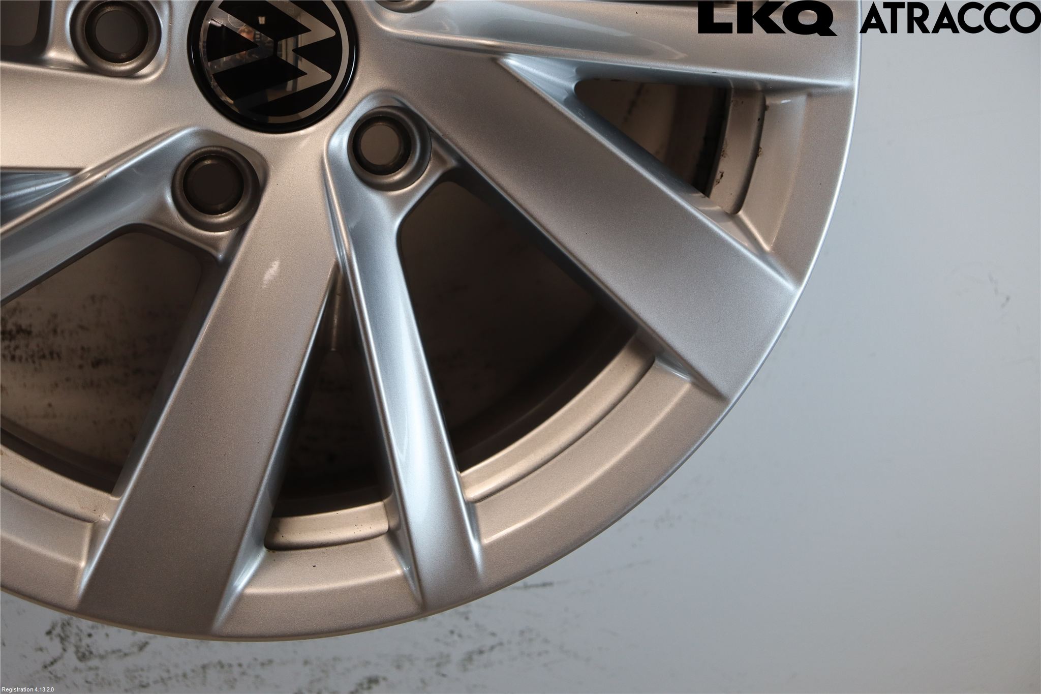 Volkswagen VW PASSAT 24- Fälg Aluminium