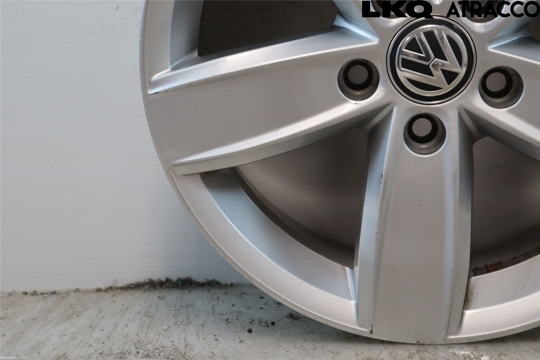 Volkswagen VW TOURAN 16- Fälg Aluminium