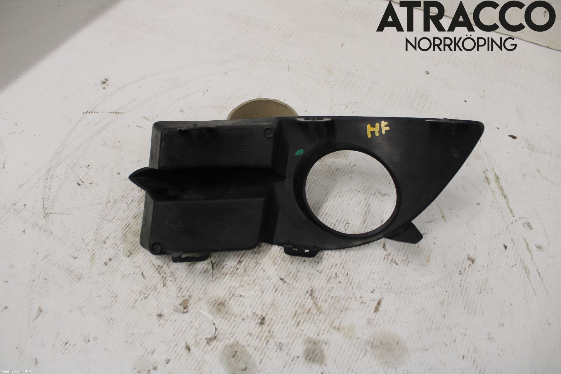 Renault CLIO II 01-08 Dimljussarg Fram