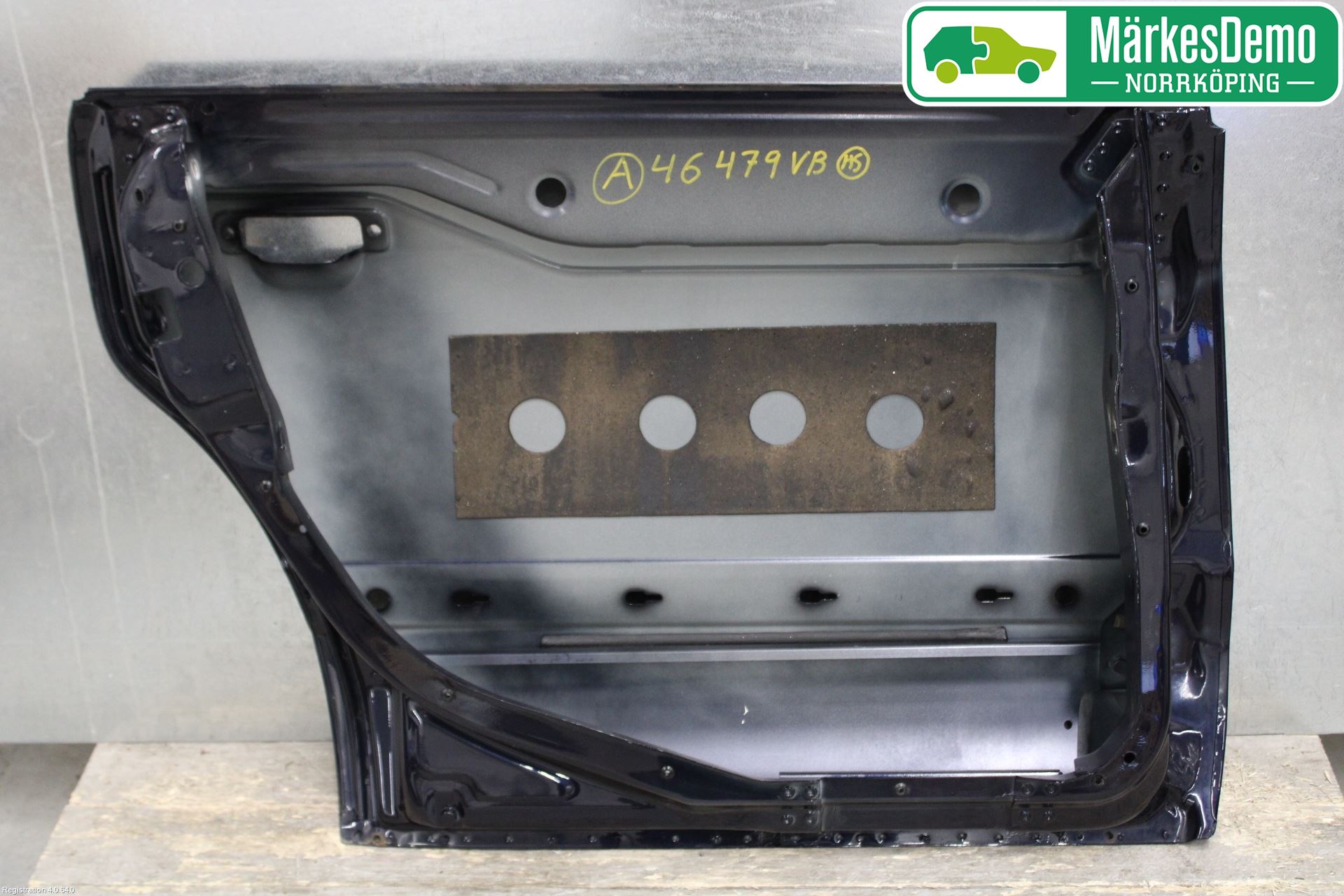 Audi A8/S8 4D 94-02 Dörr Bak Vänster