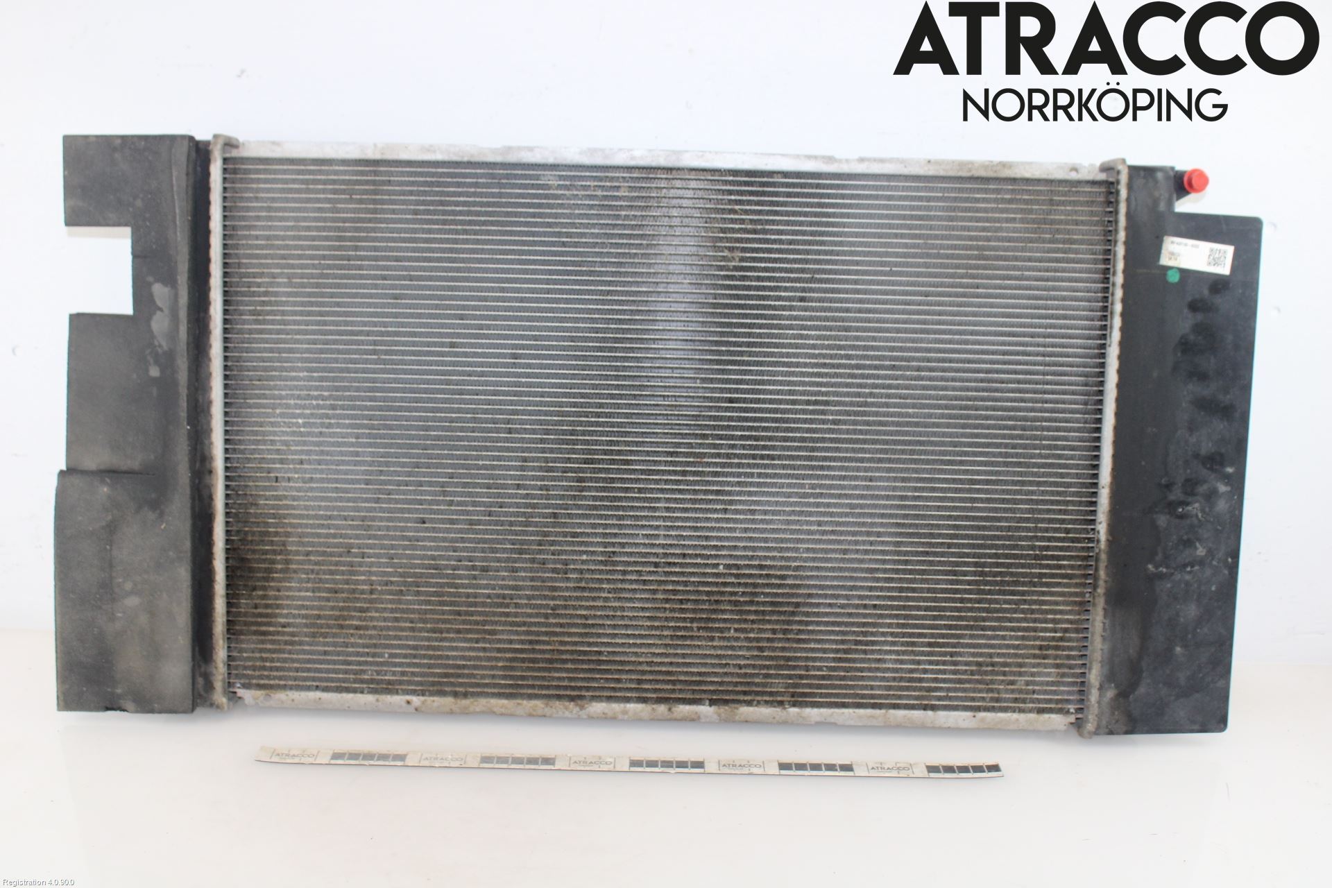 Toyota AVENSIS 09-15 Kylare Aut