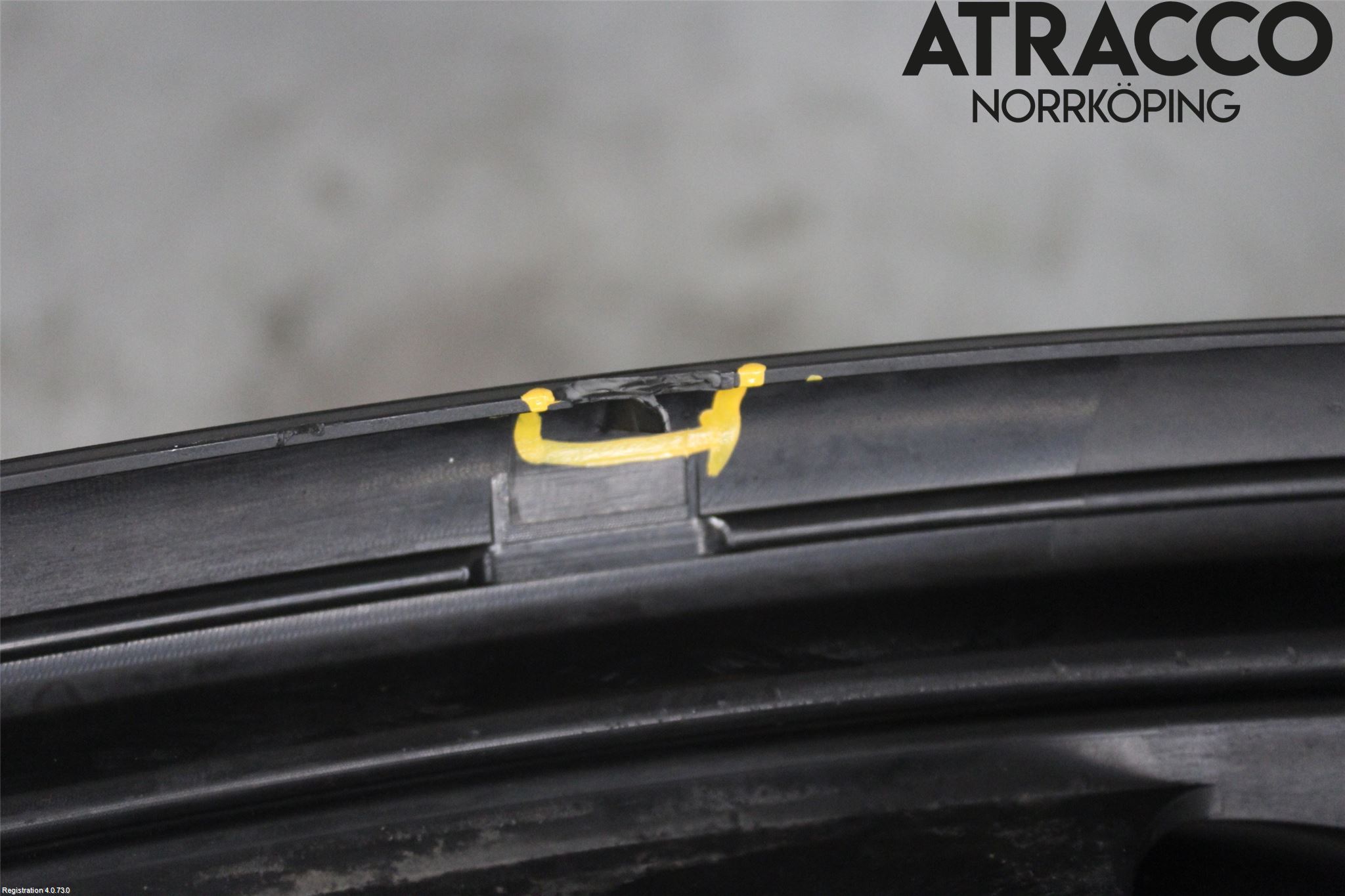 Volkswagen VW GOLF V 04-09 Dimljussarg Fram