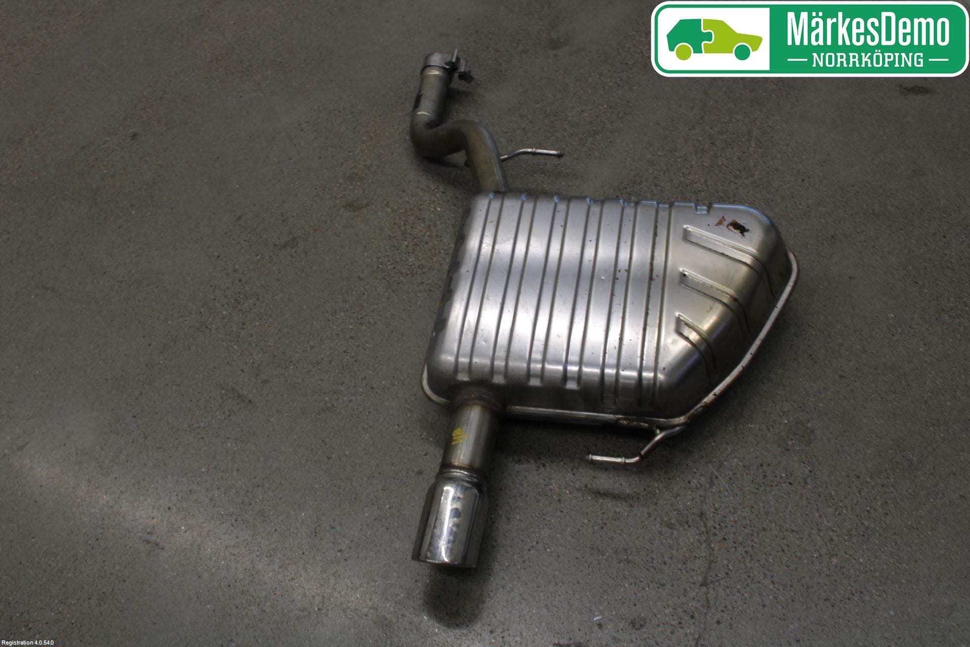 Jaguar XE (X760) 15-24 Avgas Bakre Dämpare