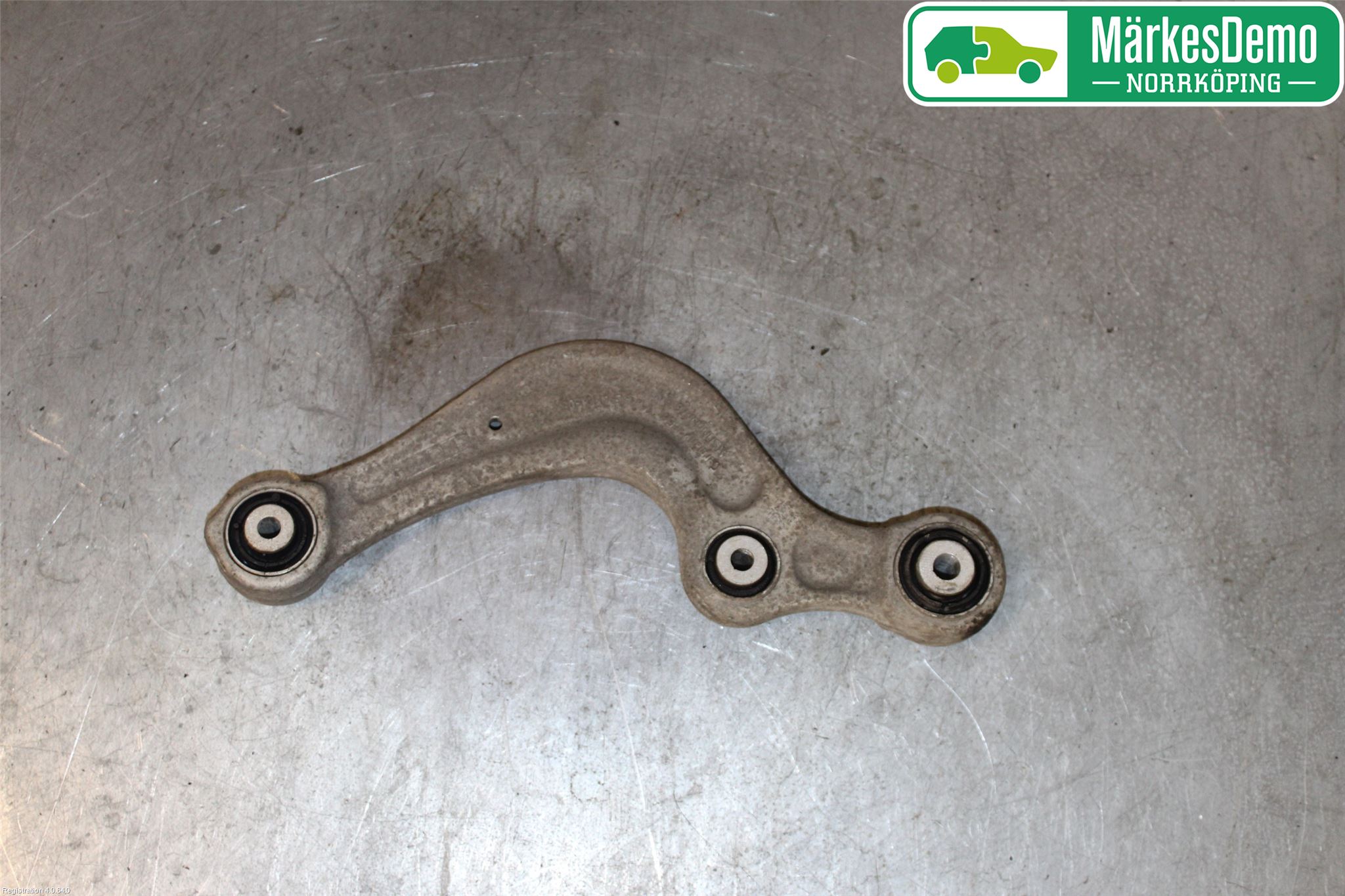 Audi A6 F2/C8 19- Bärarm Bak Höger