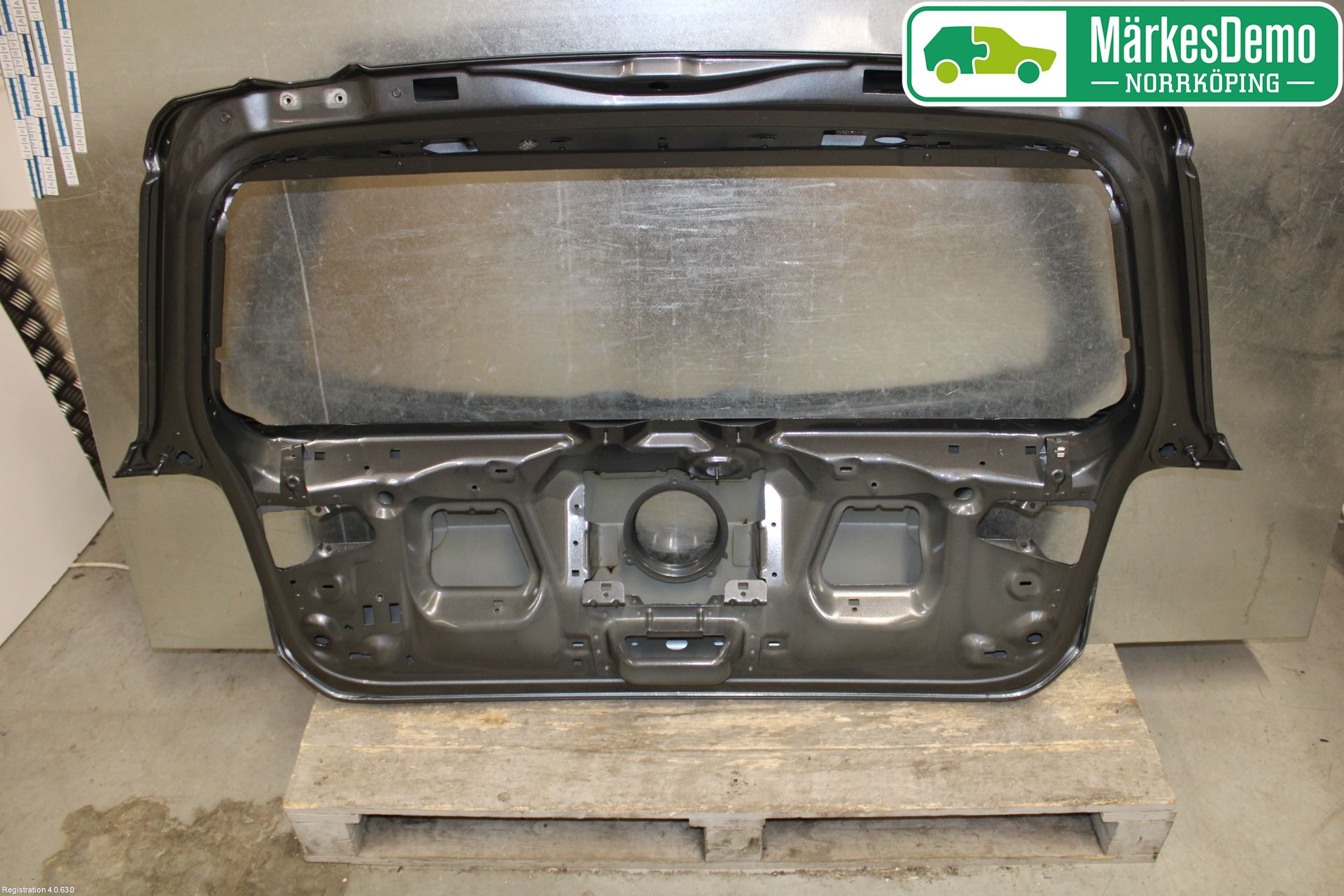 Volkswagen VW GOLF / E-GOLF VII 13-20 Baklucka Cc-Kombi-Sedan