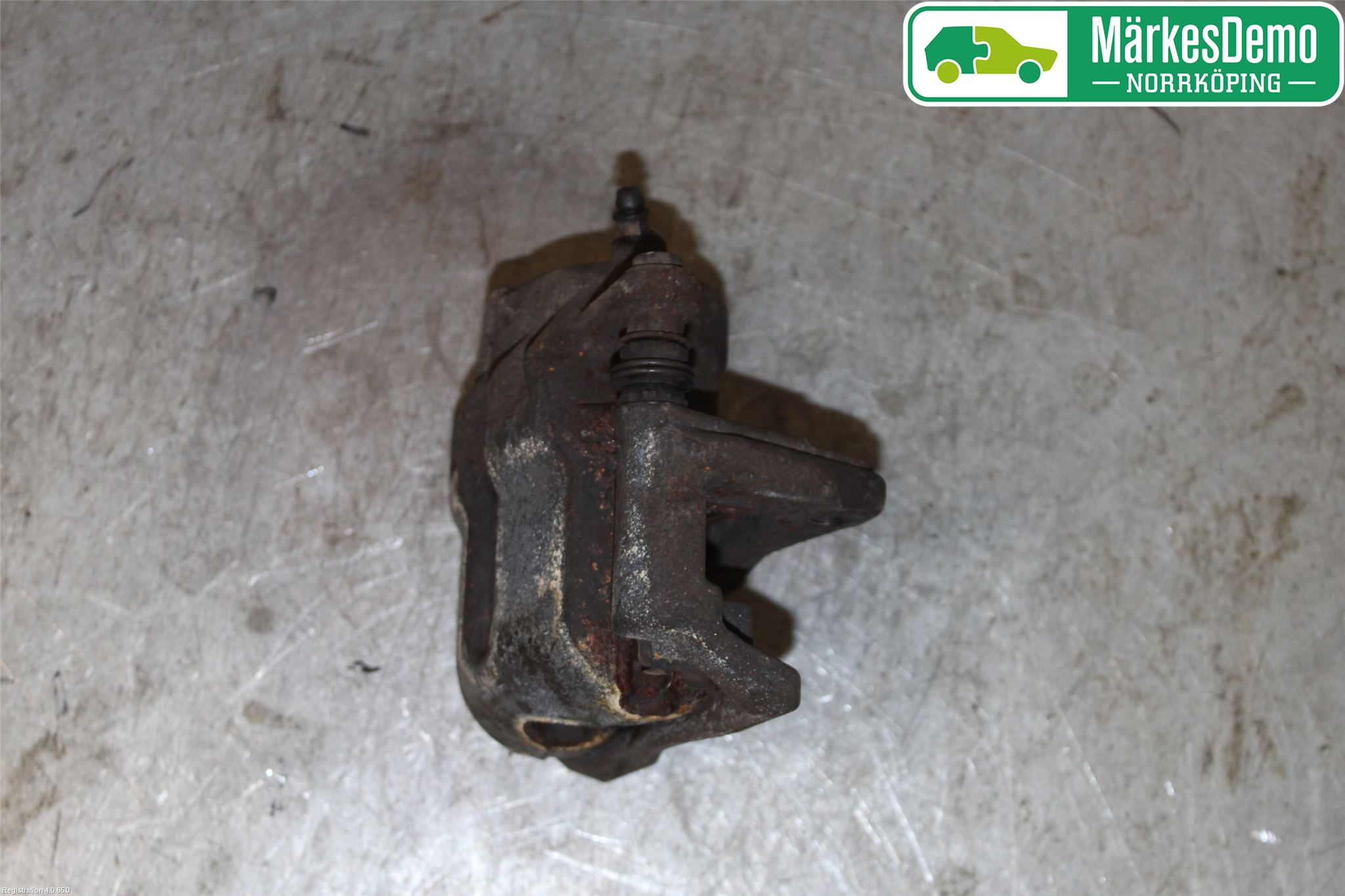 Renault CLIO III  06-09 Bromsok Fram Vänster