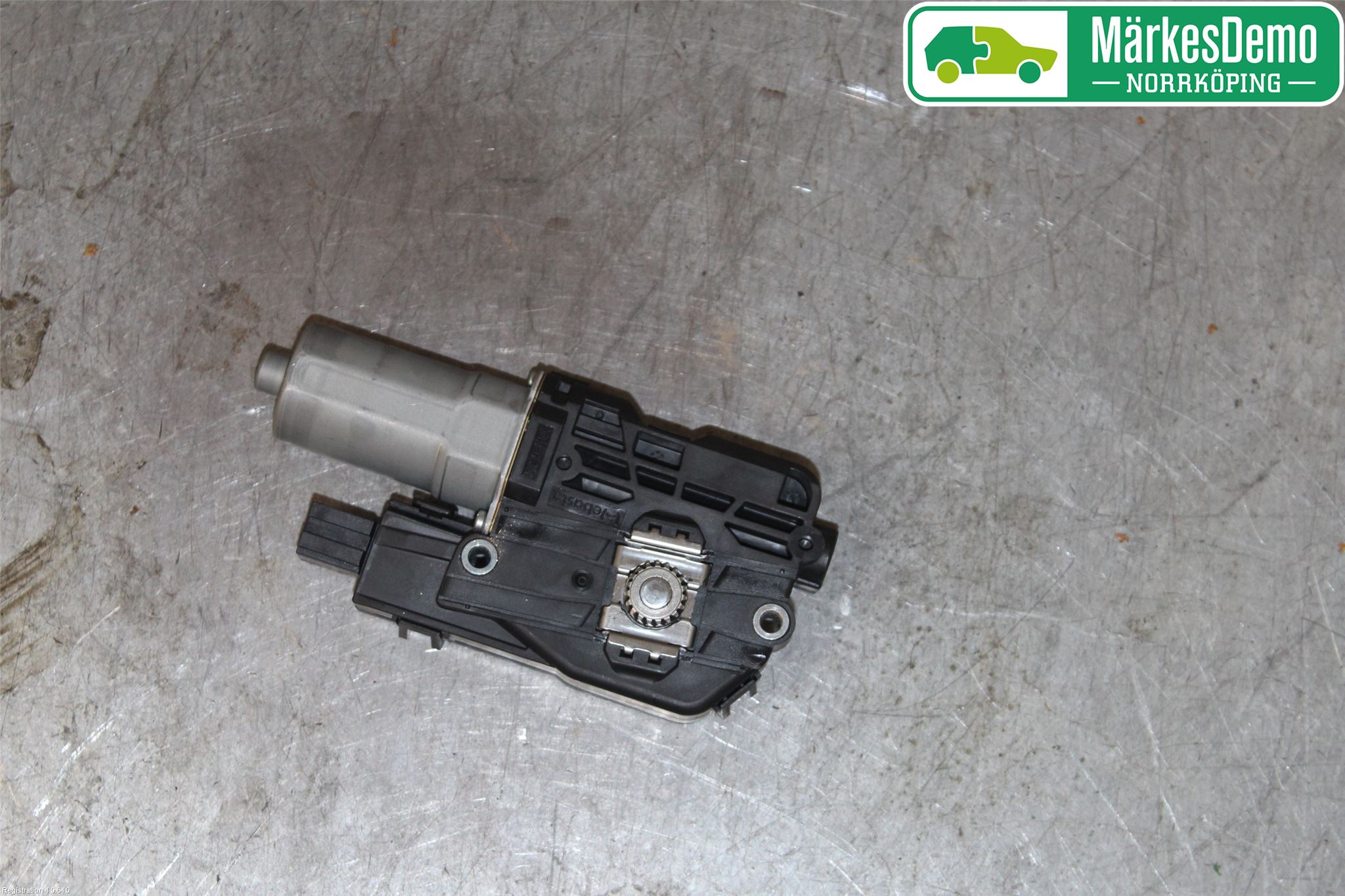 Mercedes-Benz MB E-KLASS (W213) 16-23 Taklucksmotor