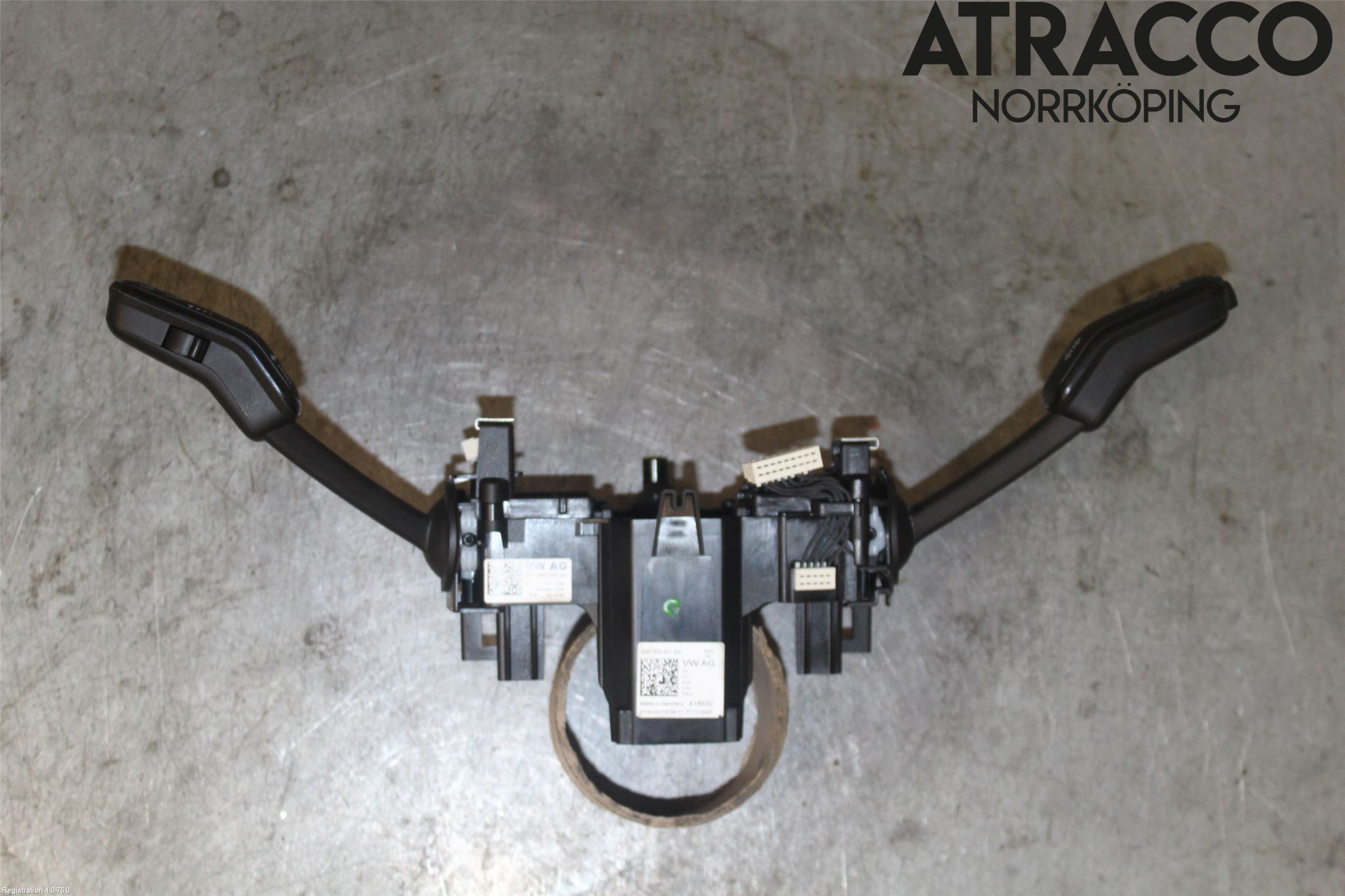 Volkswagen VW PASSAT 15-19 Spakcentral