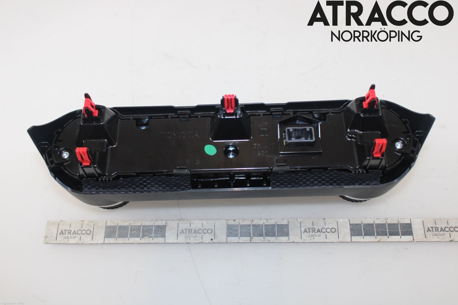 Toyota RAV4 19- Värmereglage