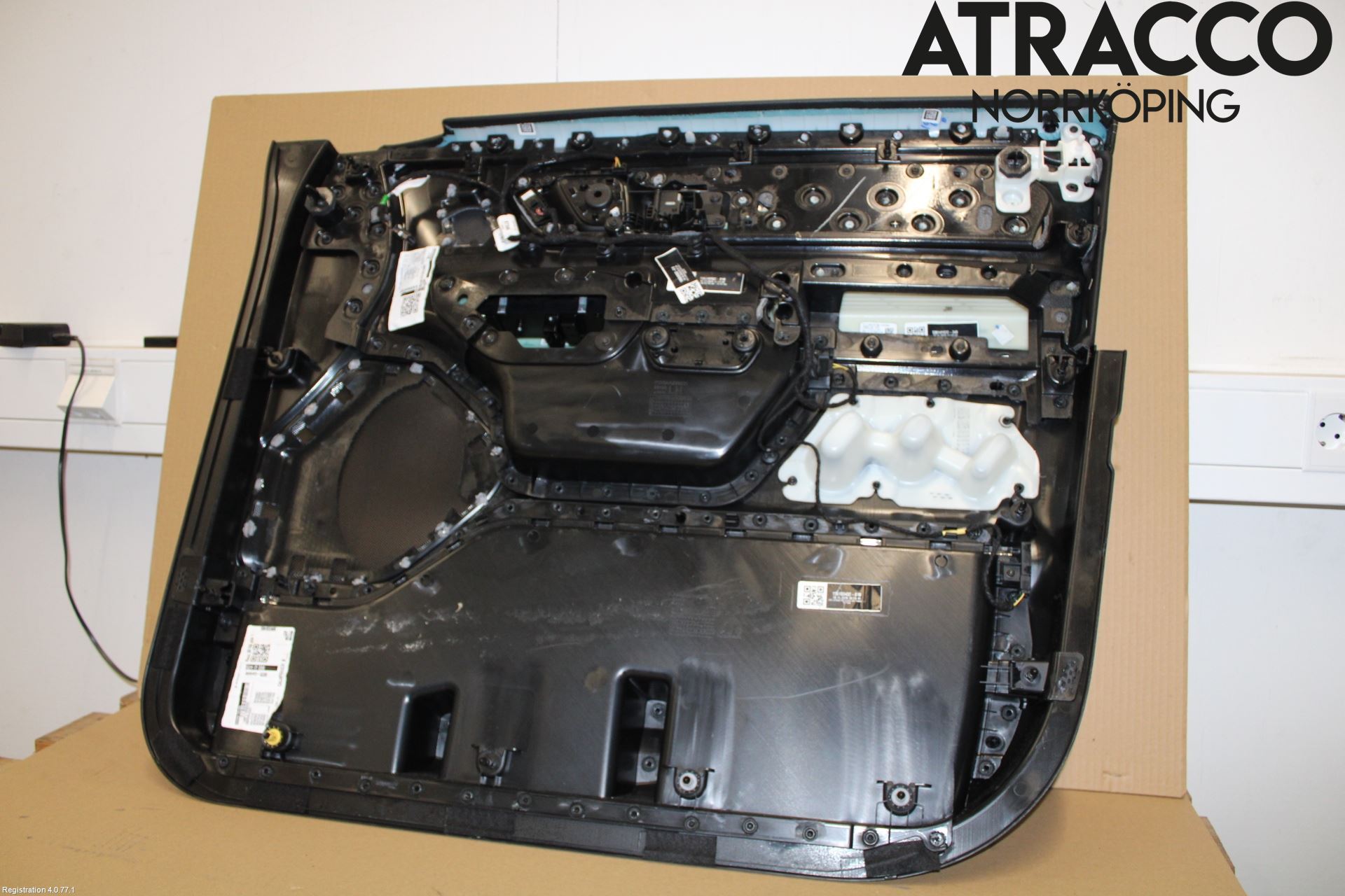 Dodge PICK UP RAM 81- Dörrklädsel Vä