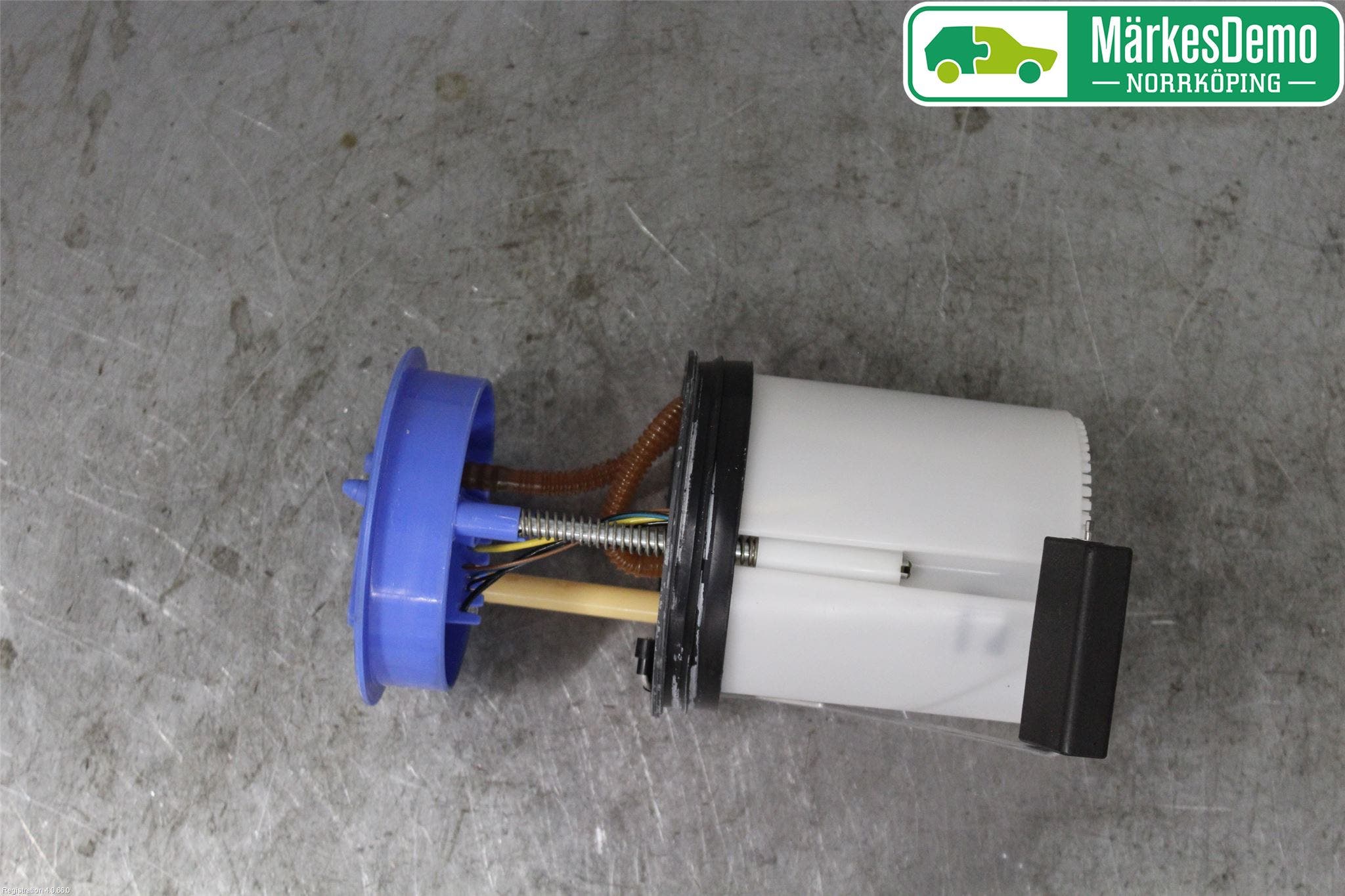 Volkswagen VW POLO 10-17 Bränslepump El