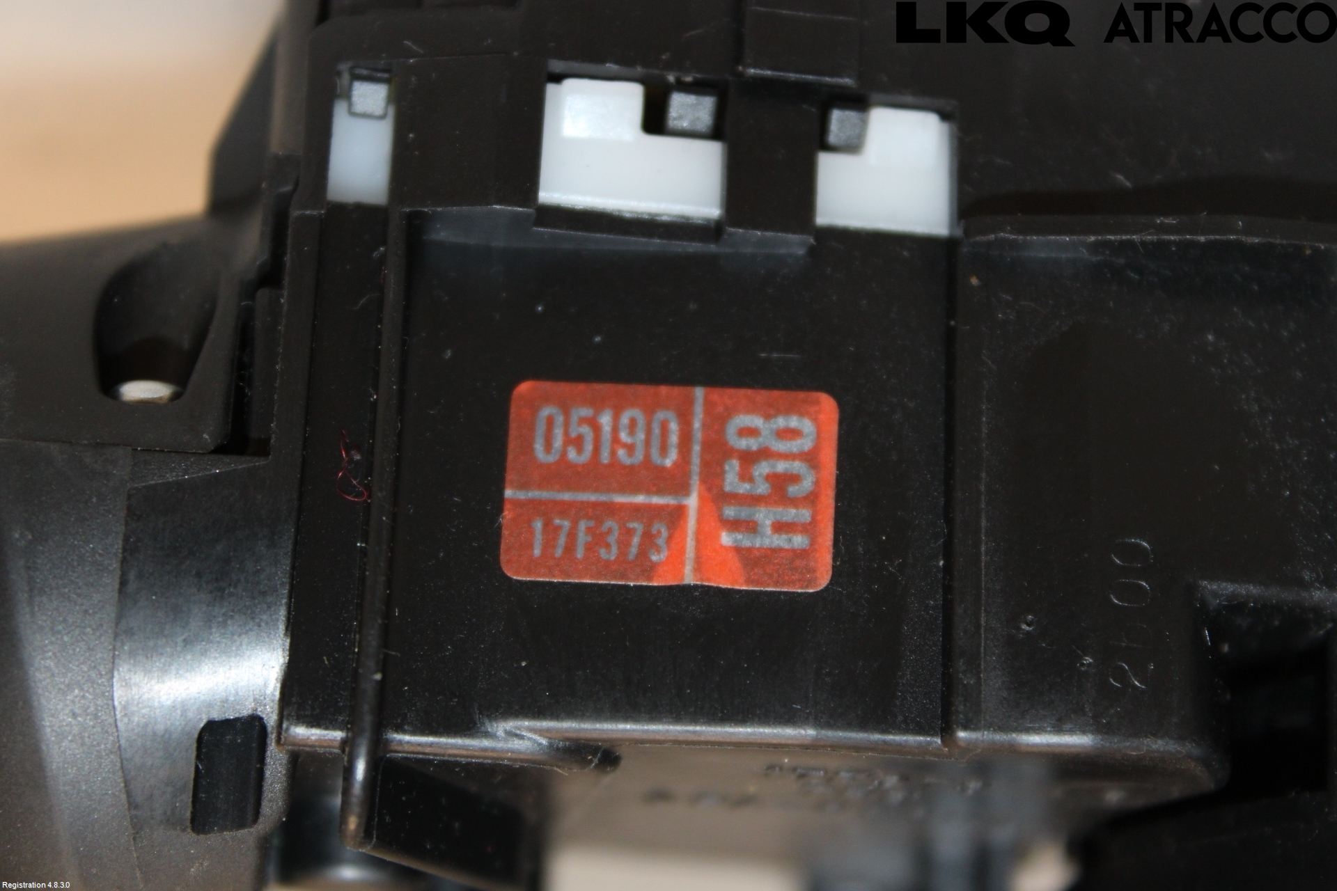 Toyota AVENSIS 09-15 Spakcentral