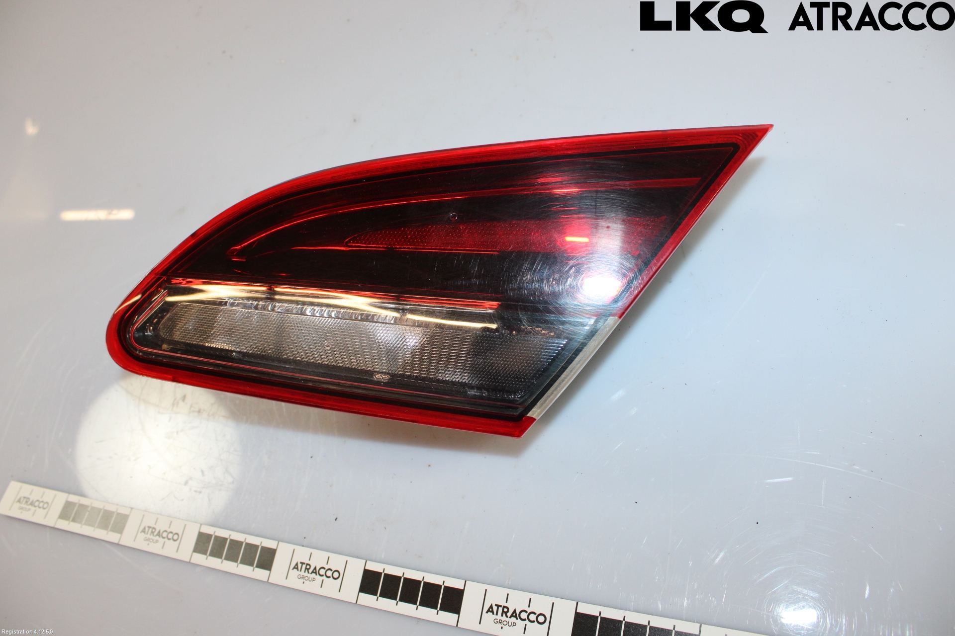 Opel ASTRA J 10-15 Bakljus Lucka Hö