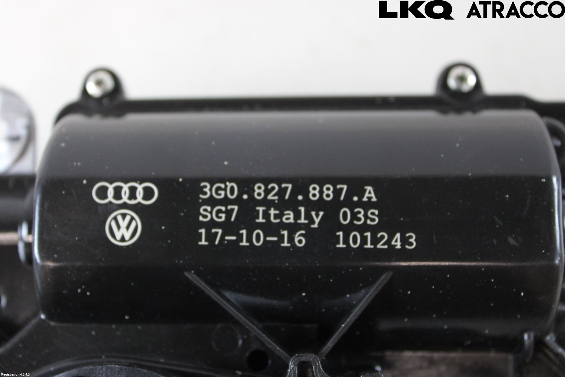 Volkswagen VW PASSAT 15-19 Bakluckeöppnare Automatisk