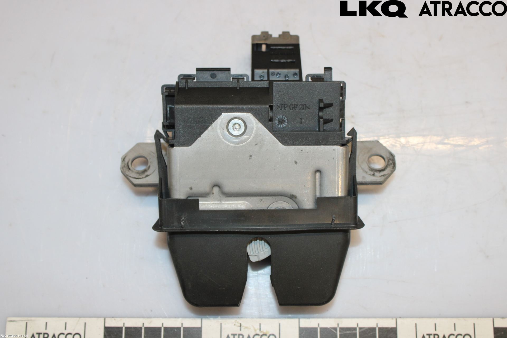 Ford KUGA 08-12 Låskista Baklucka