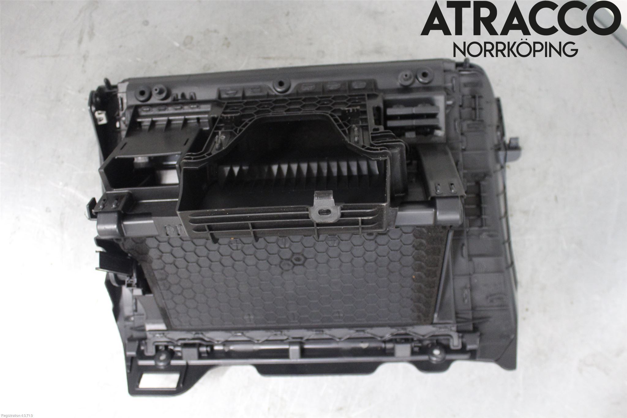 Volkswagen VW GOLF / E-GOLF VII 13-20 Handskfack