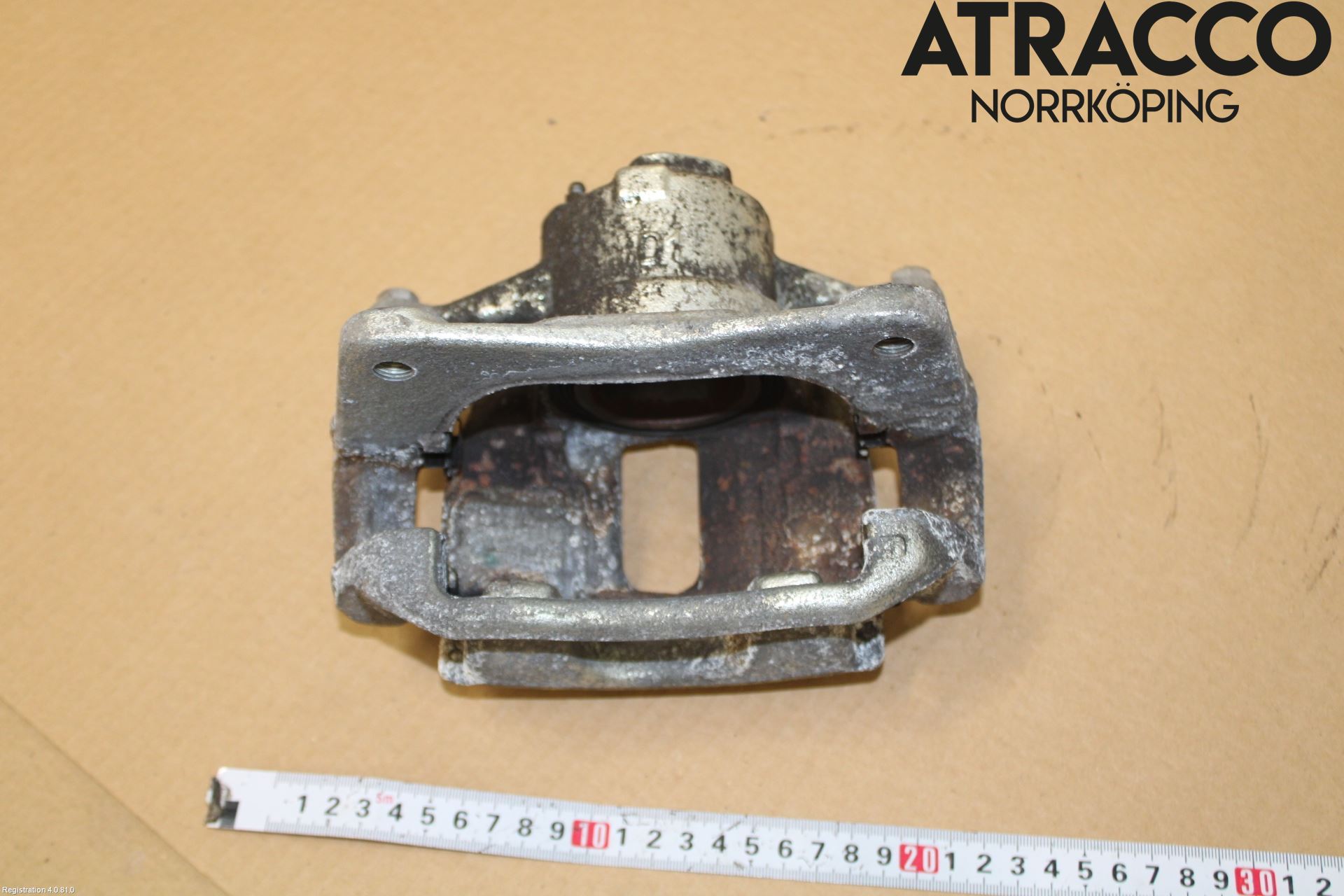 Toyota C-HR 16-23 Bromsok Fram Vänster