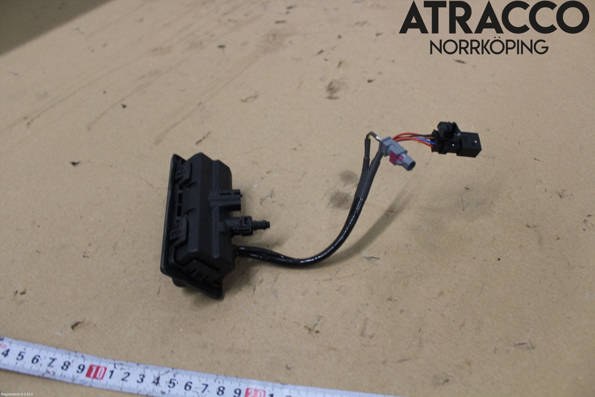 Volkswagen VW TIGUAN 16-24 Bakluckehandtag