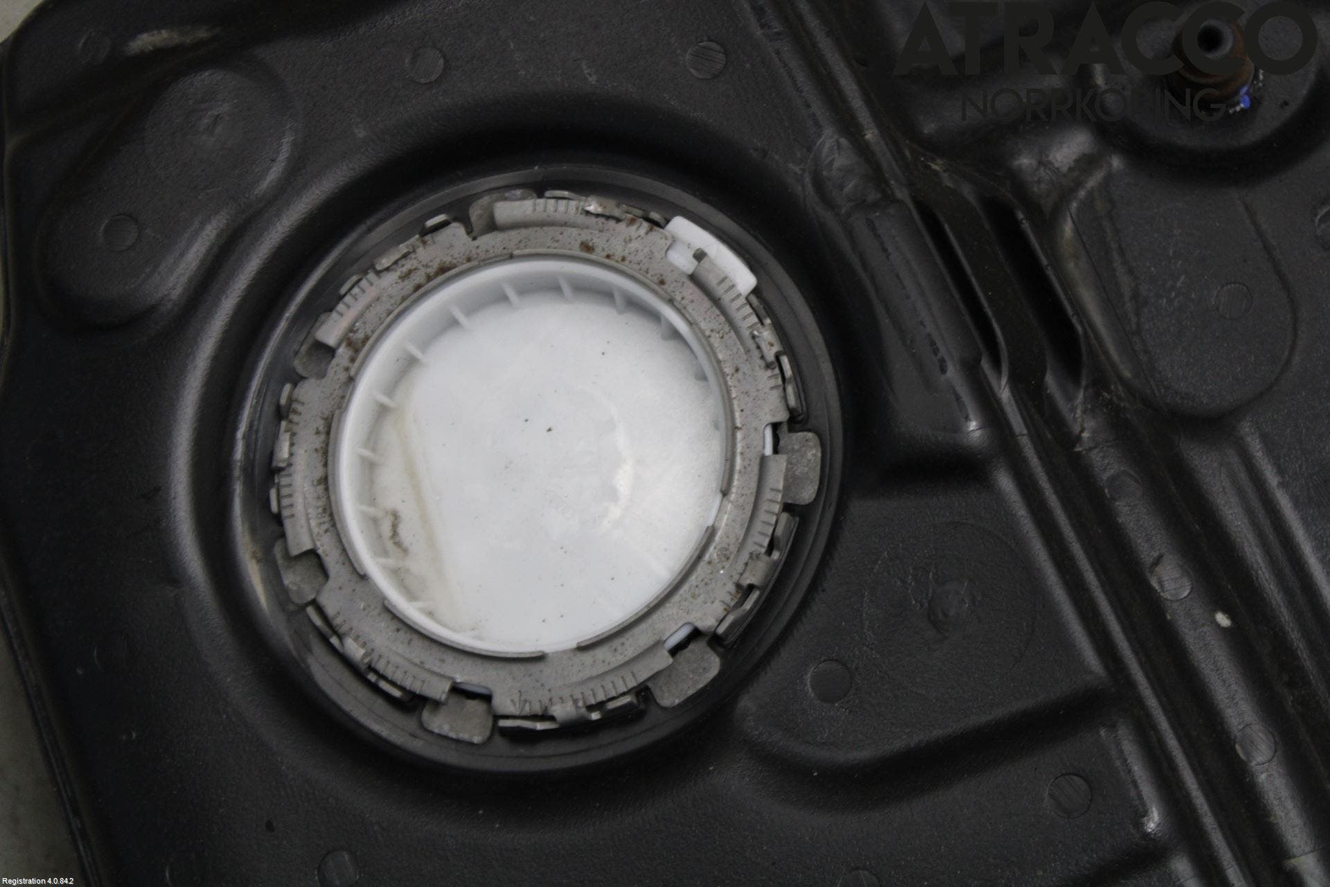 Audi A6 ALLROAD 12-18 Bränsletank Diesel