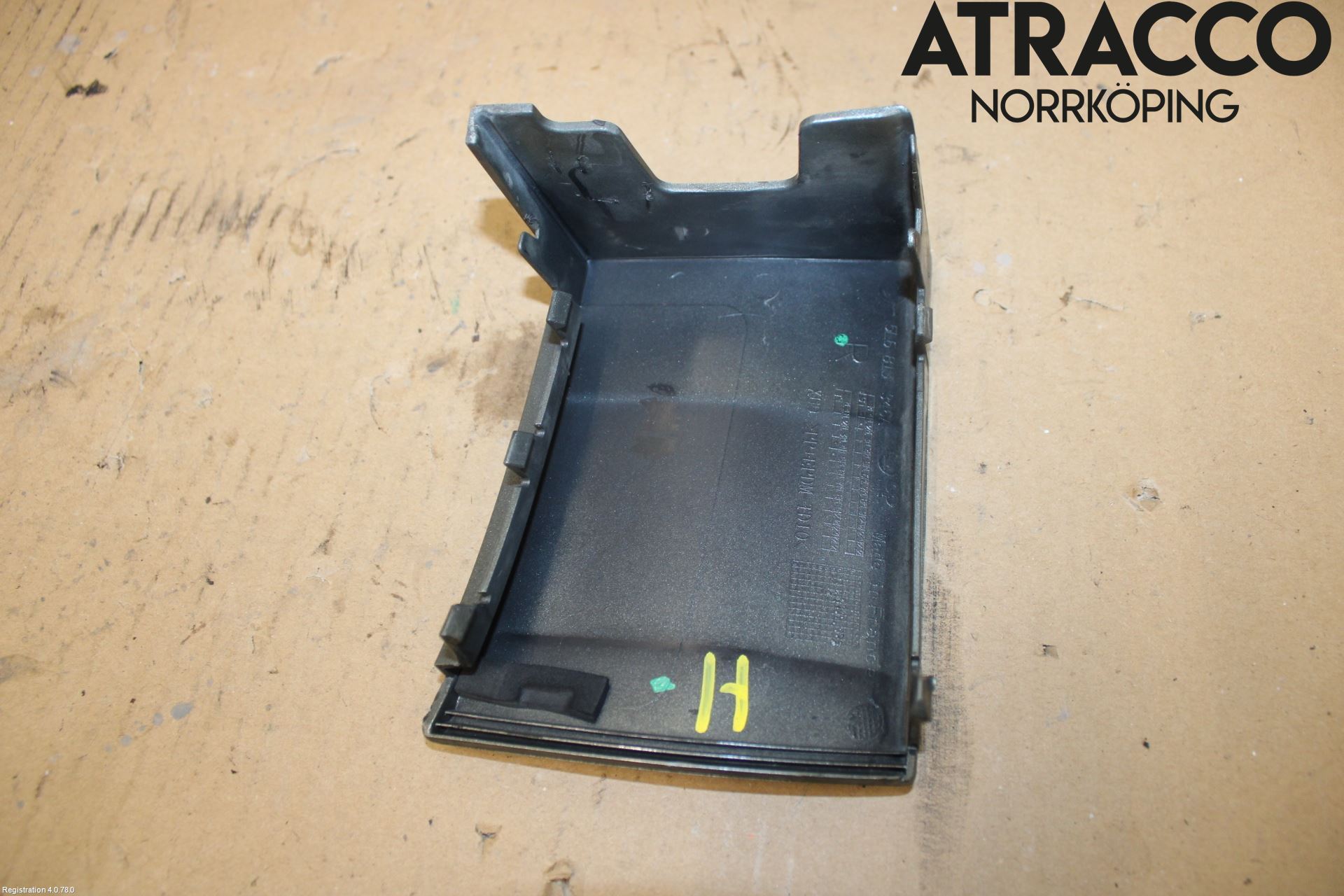 Skoda YETI Stötfångardel Bak Hö