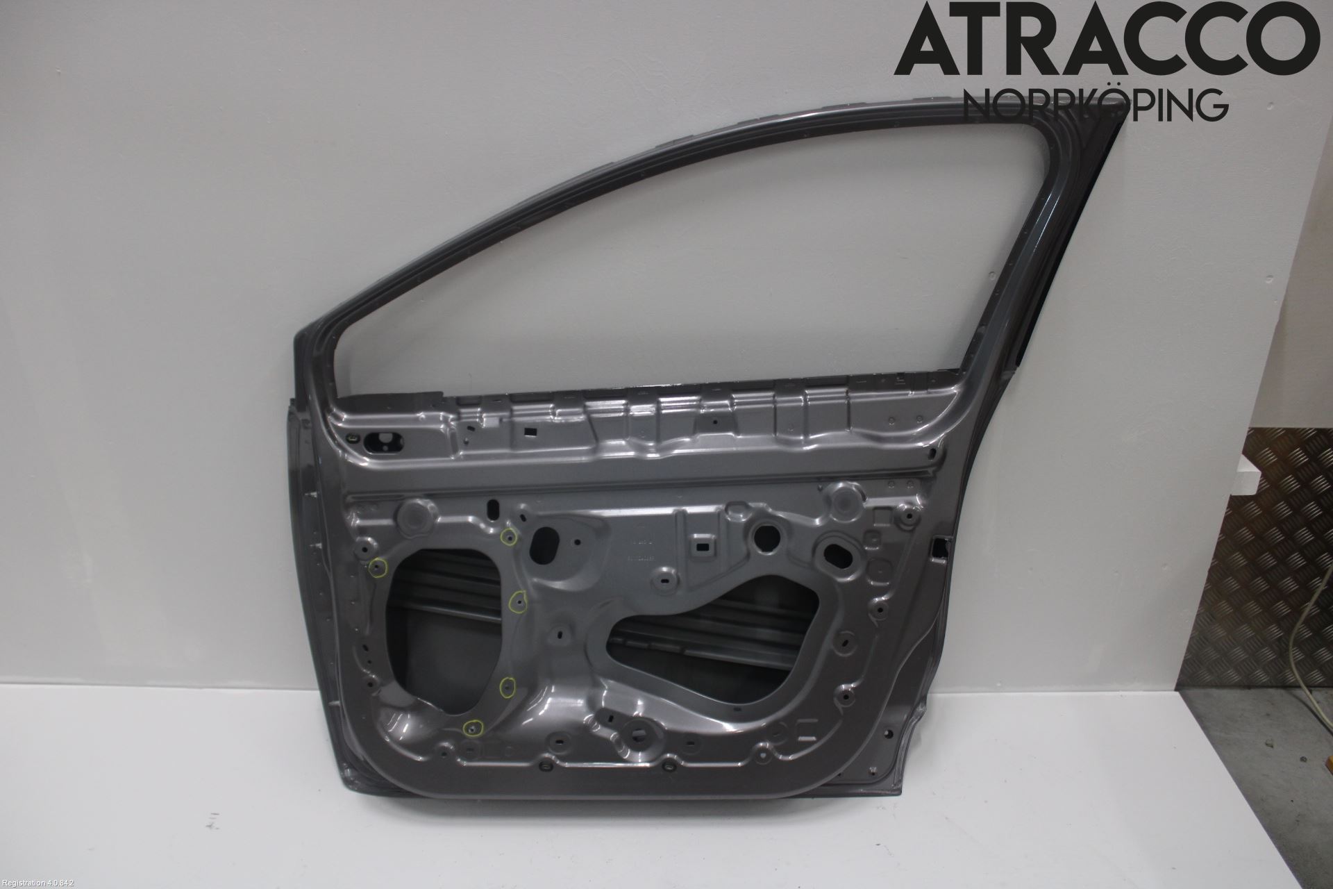 Renault CLIO IV 12-16 Dörr Fram Höger