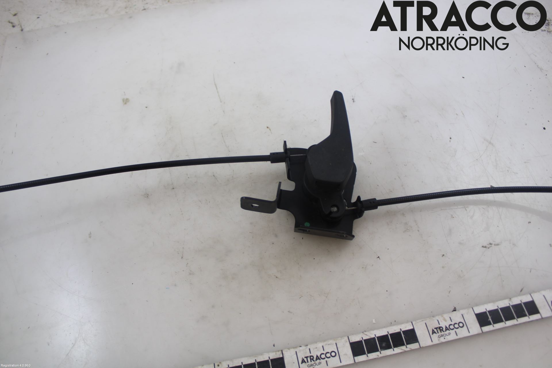 Audi Q3 F3 19- Huvlås