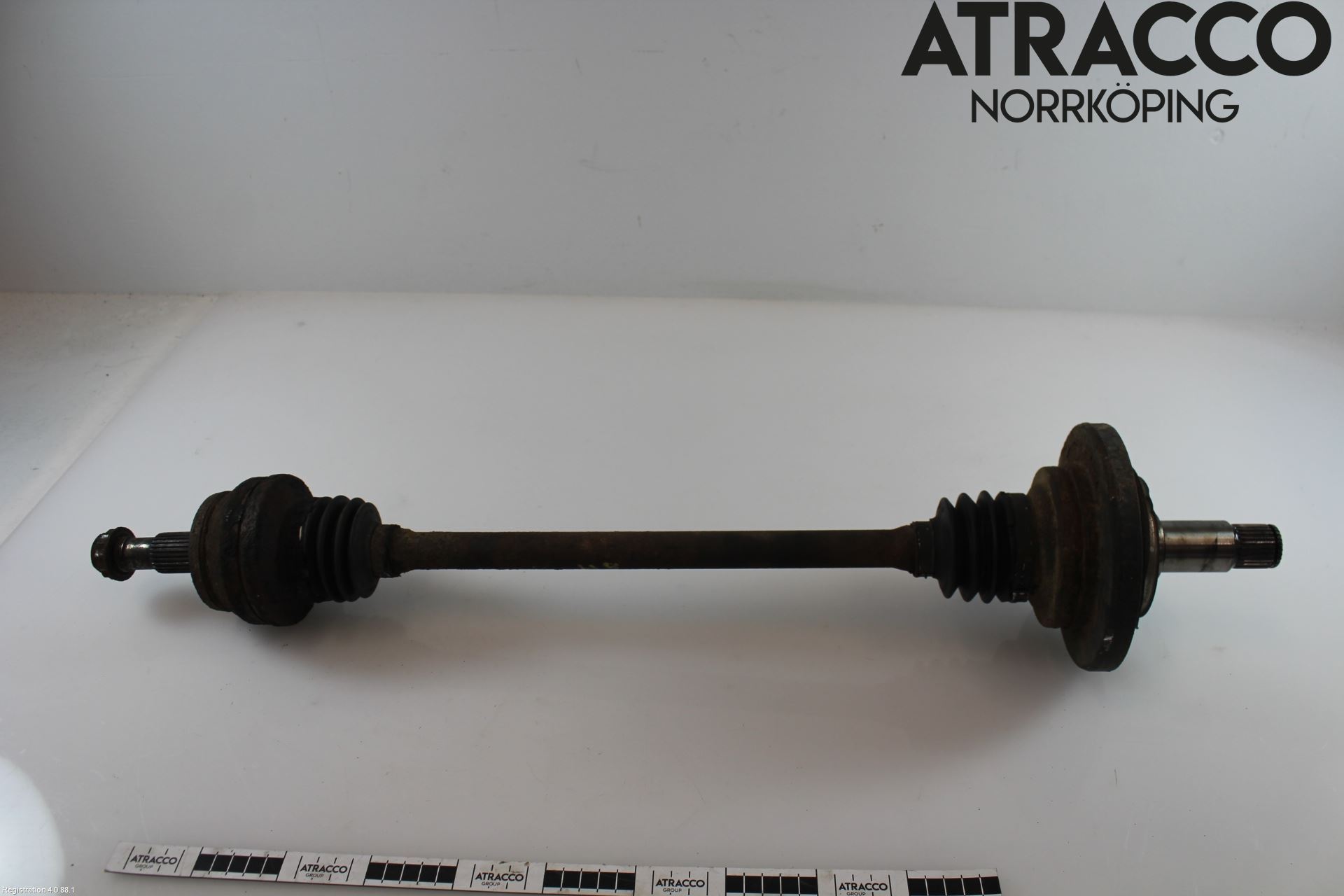 Mercedes-Benz MB E-KLASS (W211) 02-09 Drivaxel Bak Höger