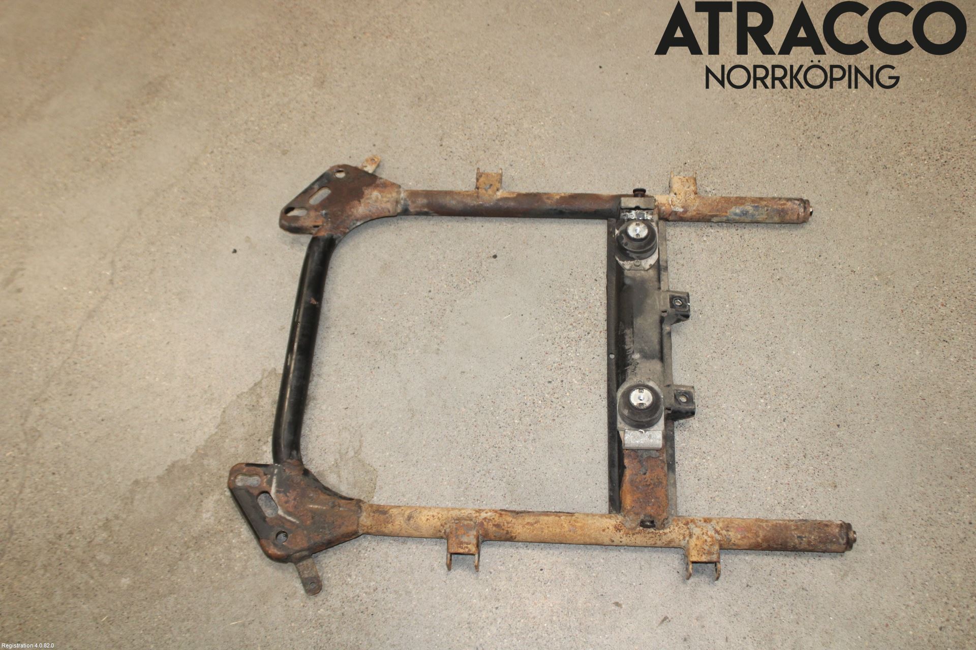 Mopedbil Ligier LIGIER JS 50 Framvagnsbalk