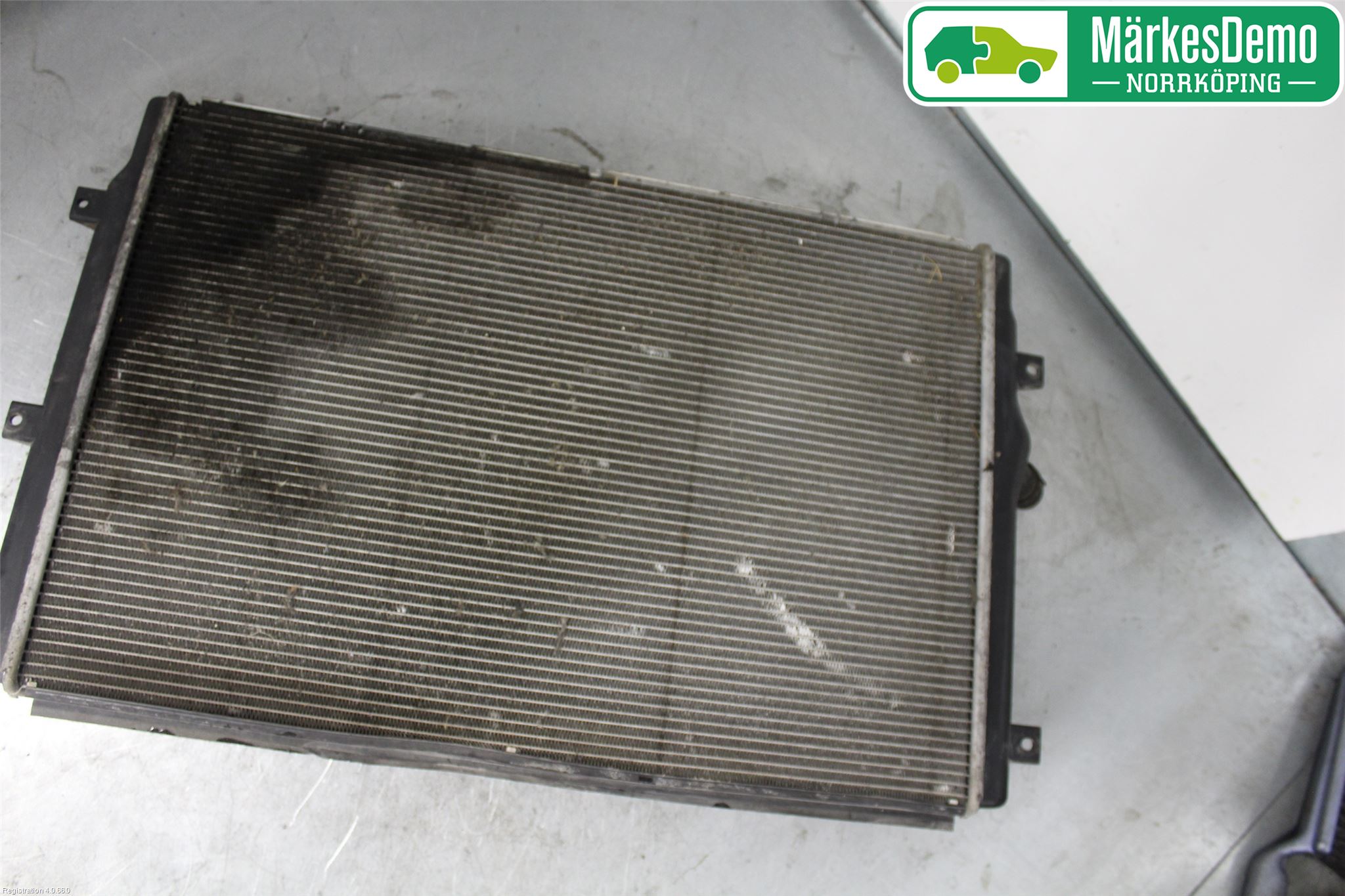 Volkswagen VW CADDY 11-15 Kylare Aut