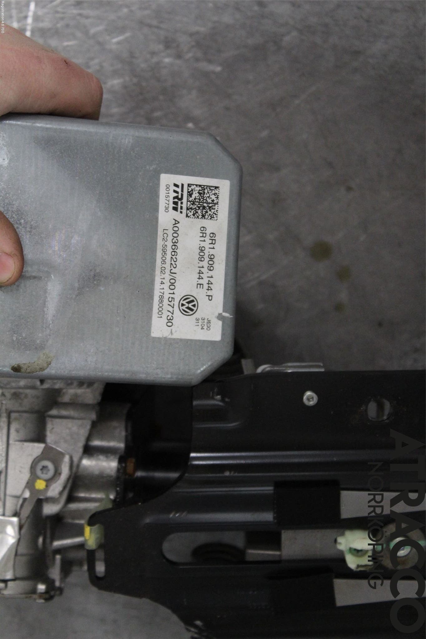 Volkswagen VW UP! / E-UP! Rattaxelagg Med Inb Servo