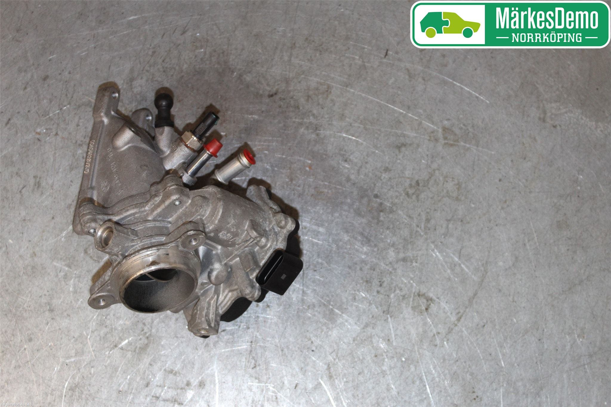 Skoda YETI Injspjällhus