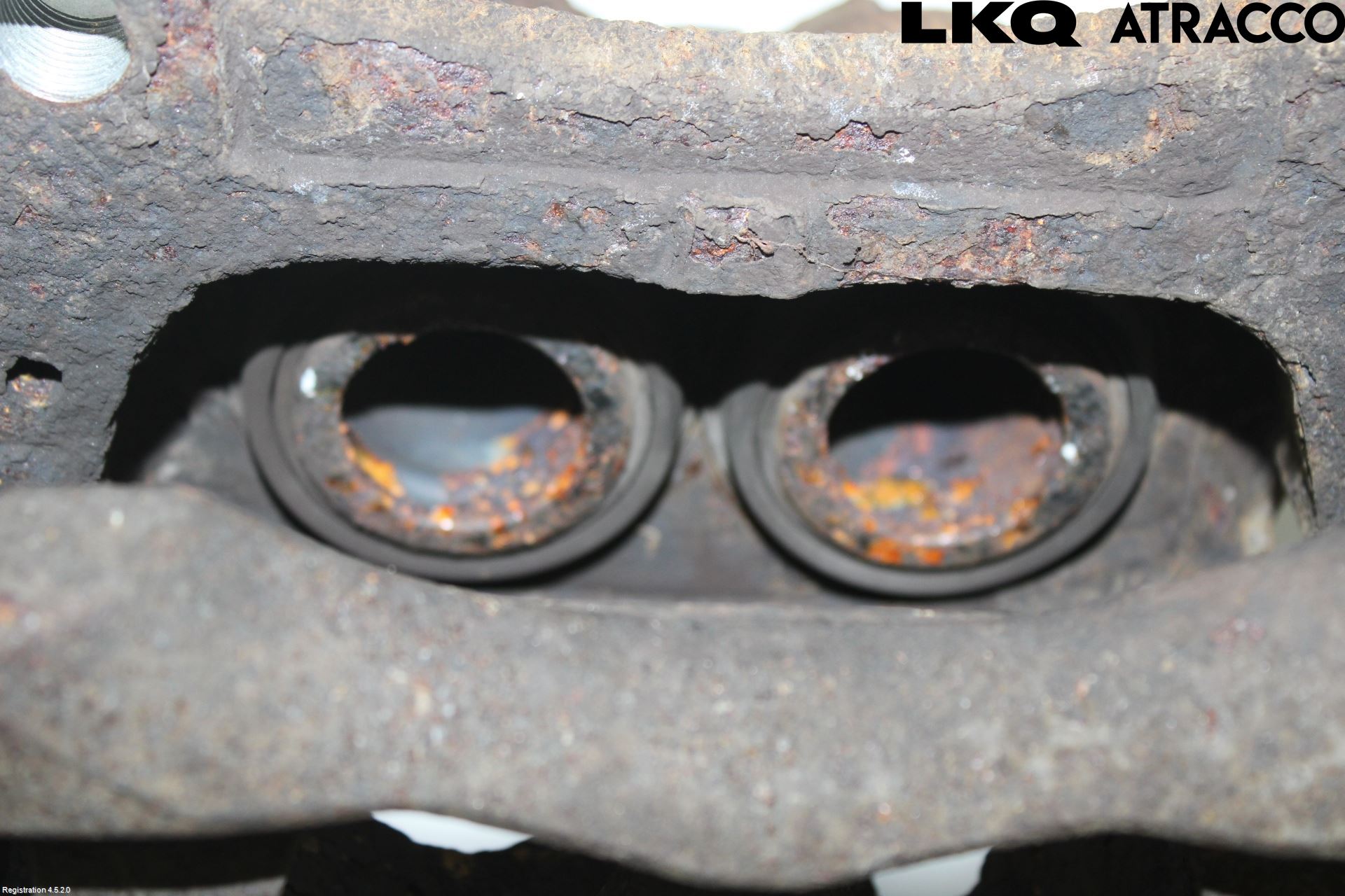 Volkswagen VW TRANSP/CARAVELLE (T5) 04-15 Bromsok Fram Vänster