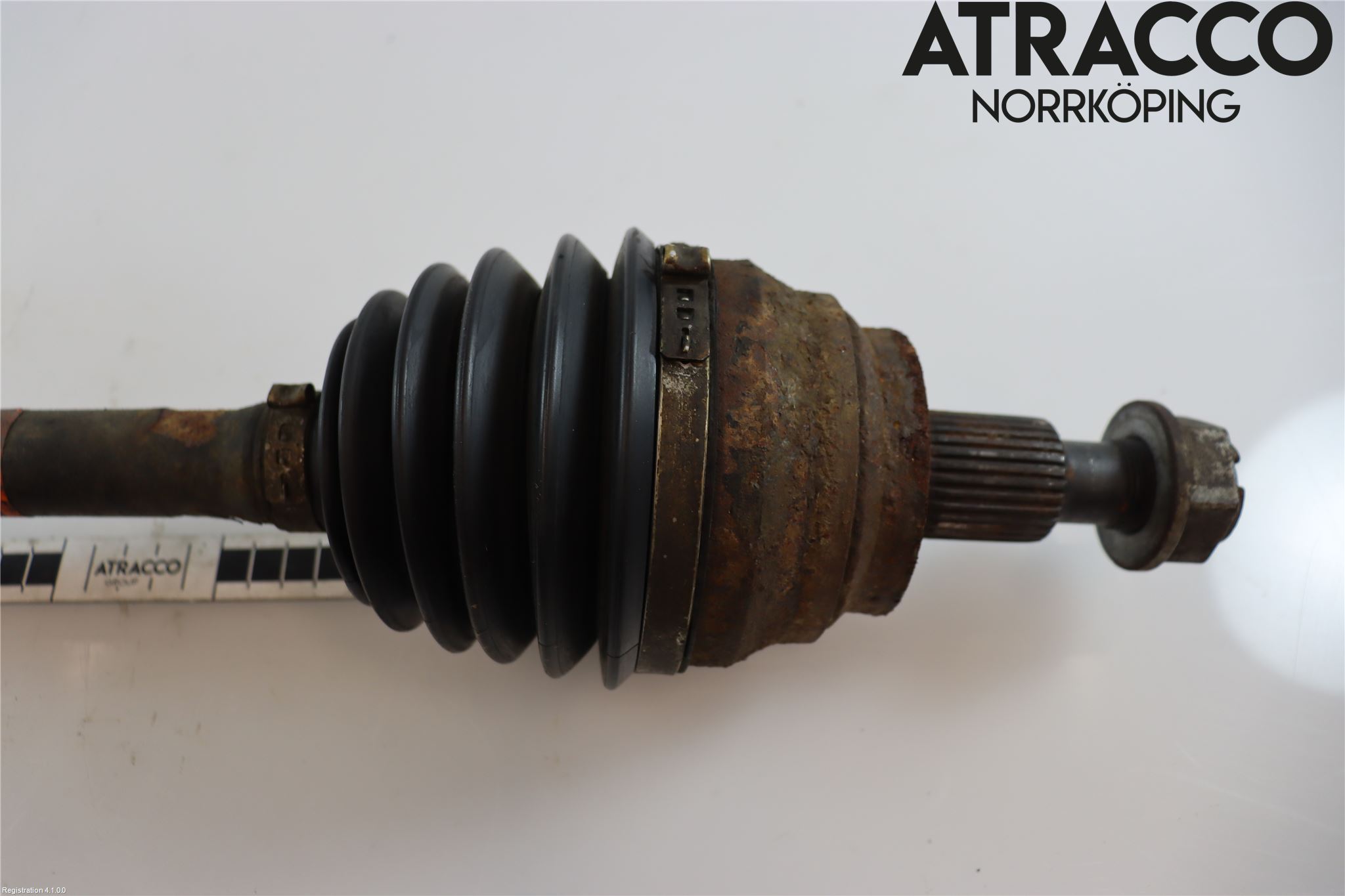 Mercedes-Benz MB ML (W164) 05-11 Drivaxel Fram Höger