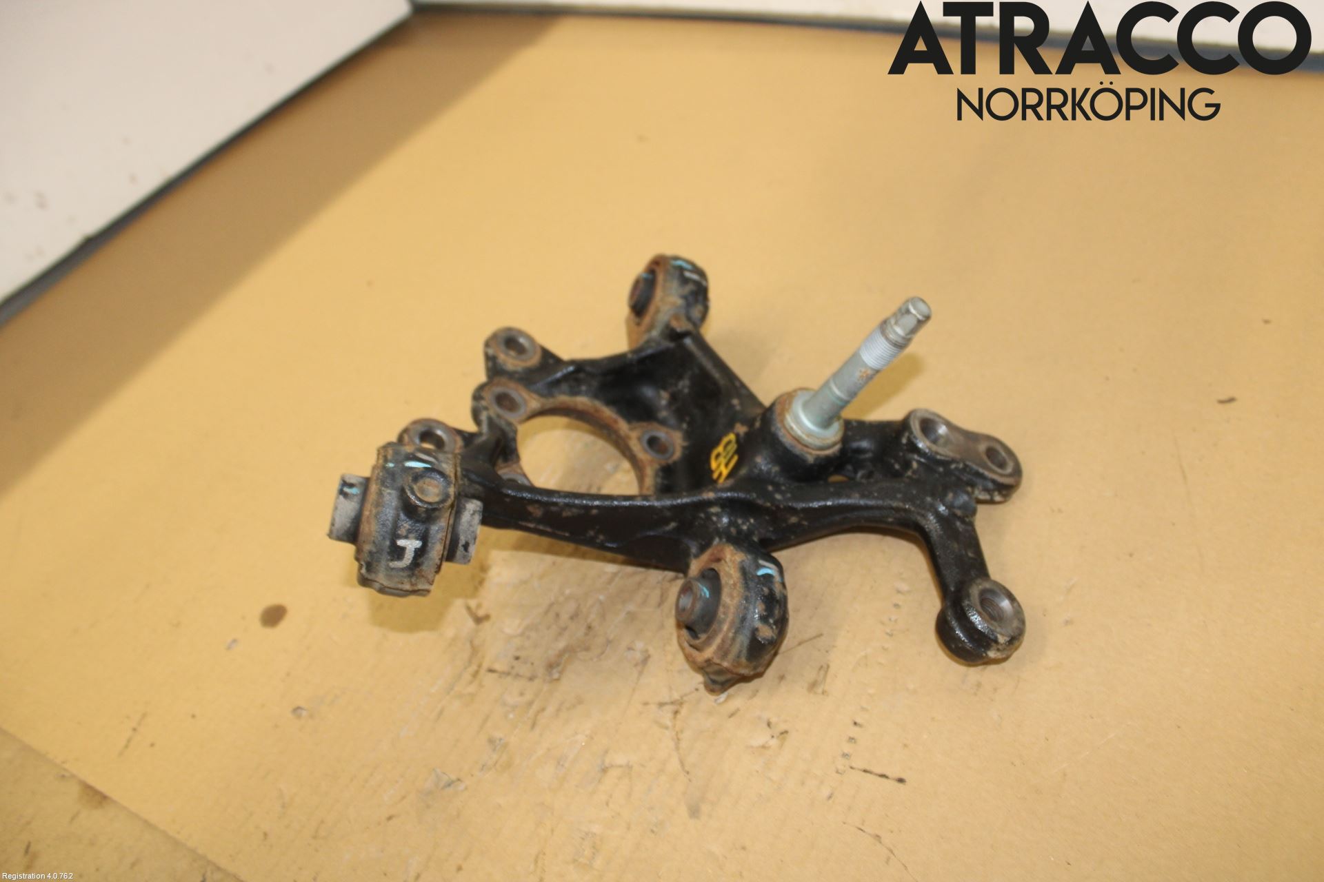 Toyota COROLLA 19- Hjullagerhus-Spindel Hö B