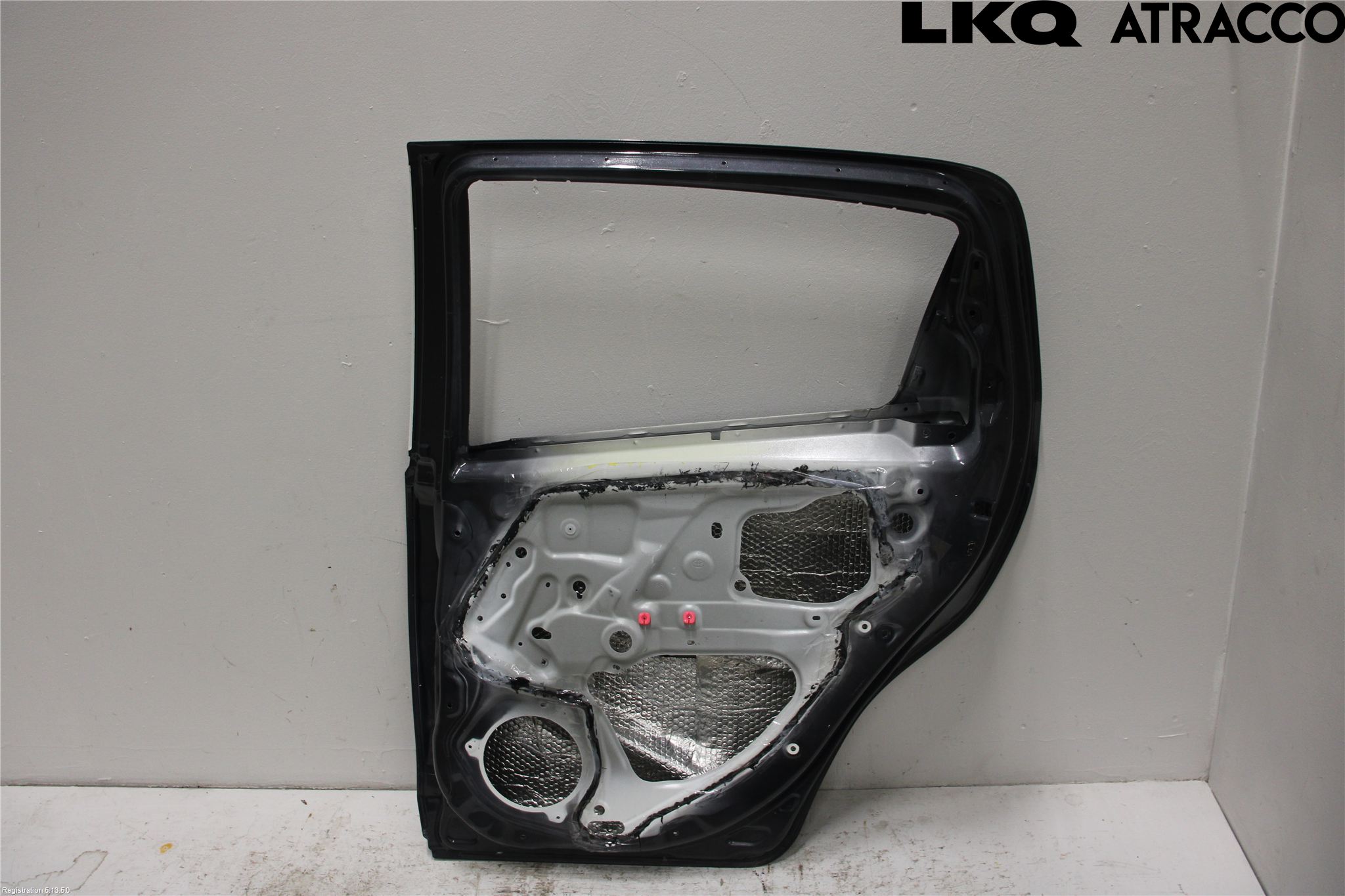 Toyota YARIS XP130 12-14 Dörr Bak Höger