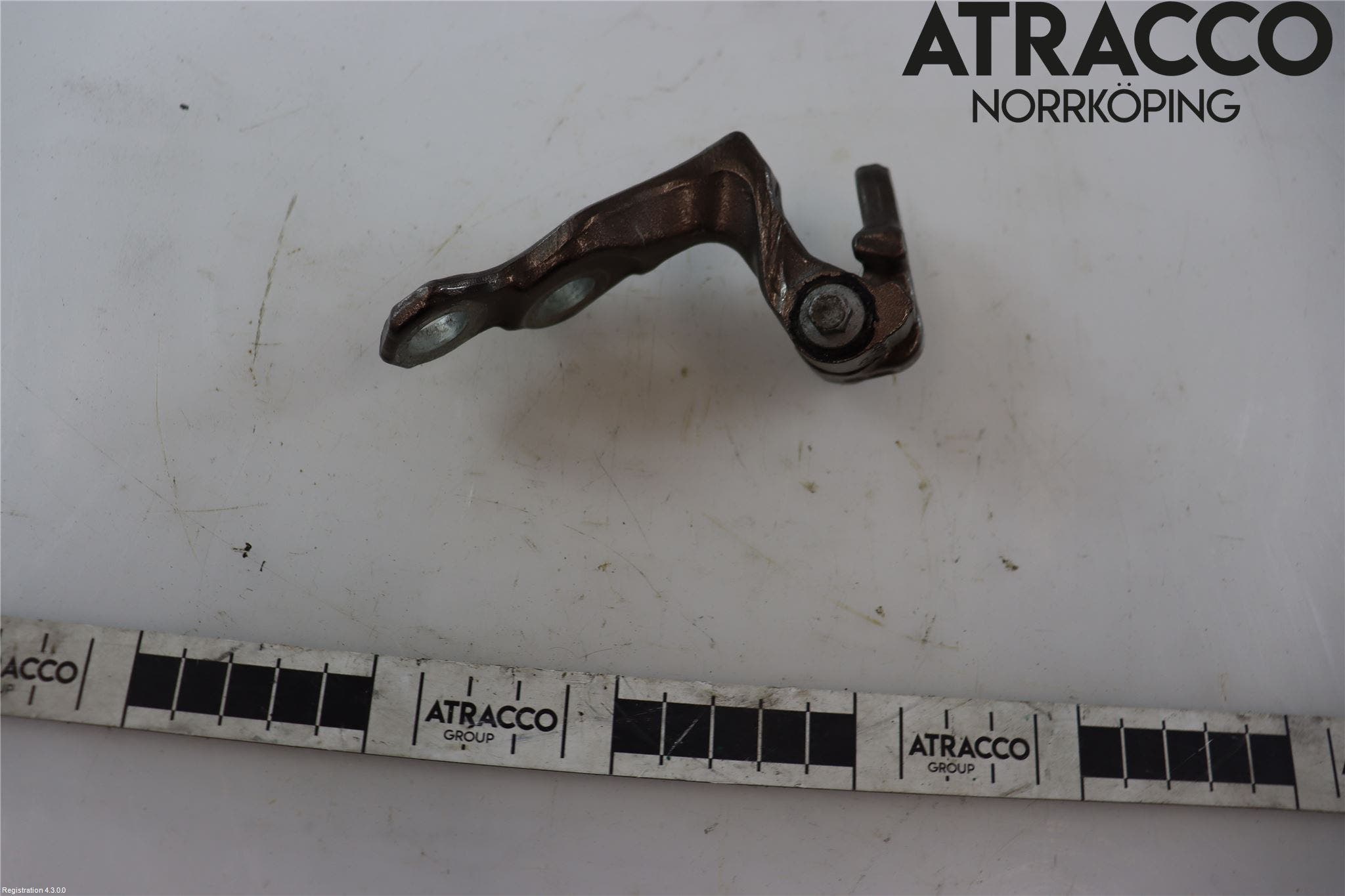 Ford FOCUS 04-07 Dörrgångjärn