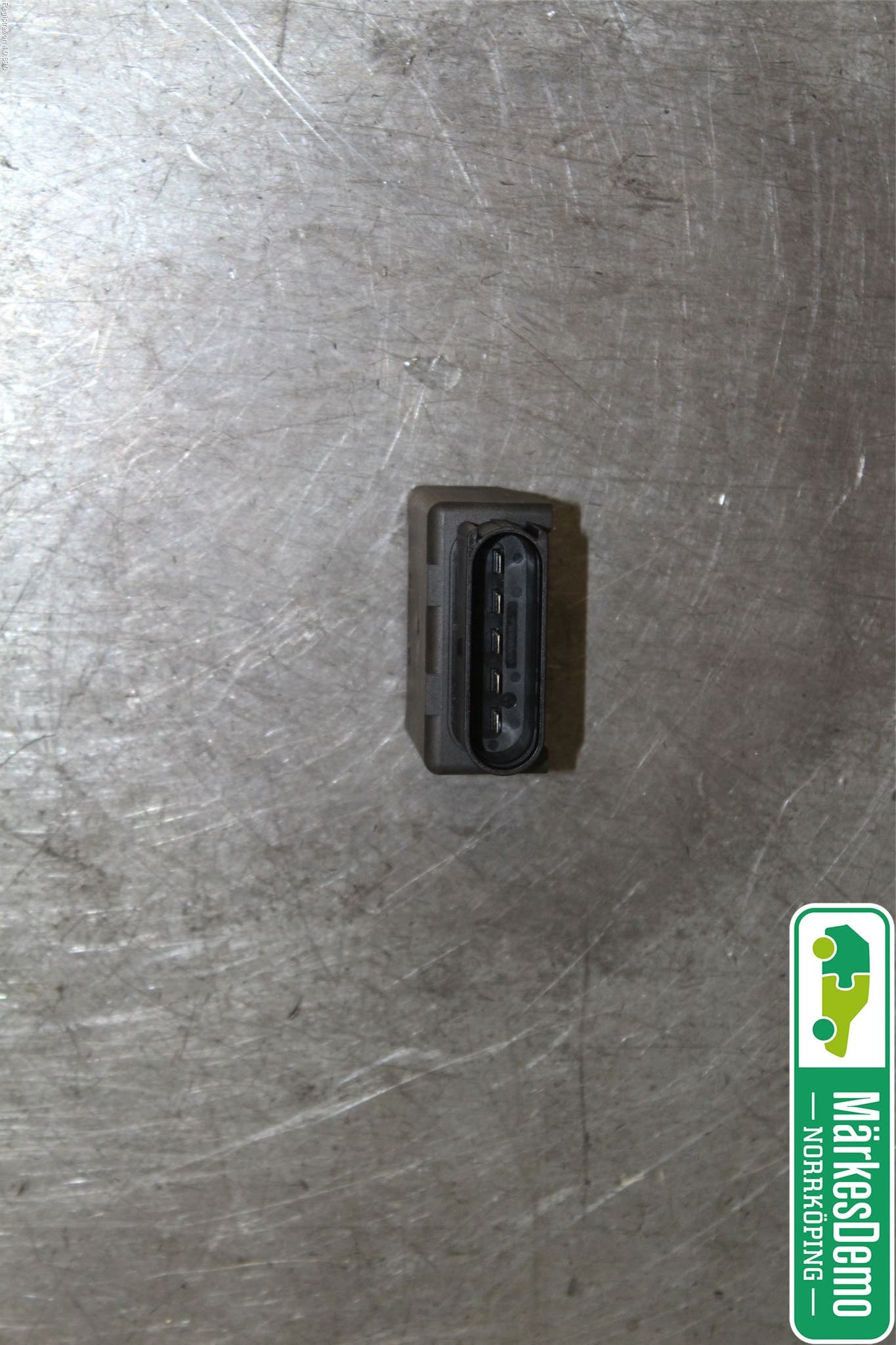 Skoda KAMIQ 20- Relä Bränslepump